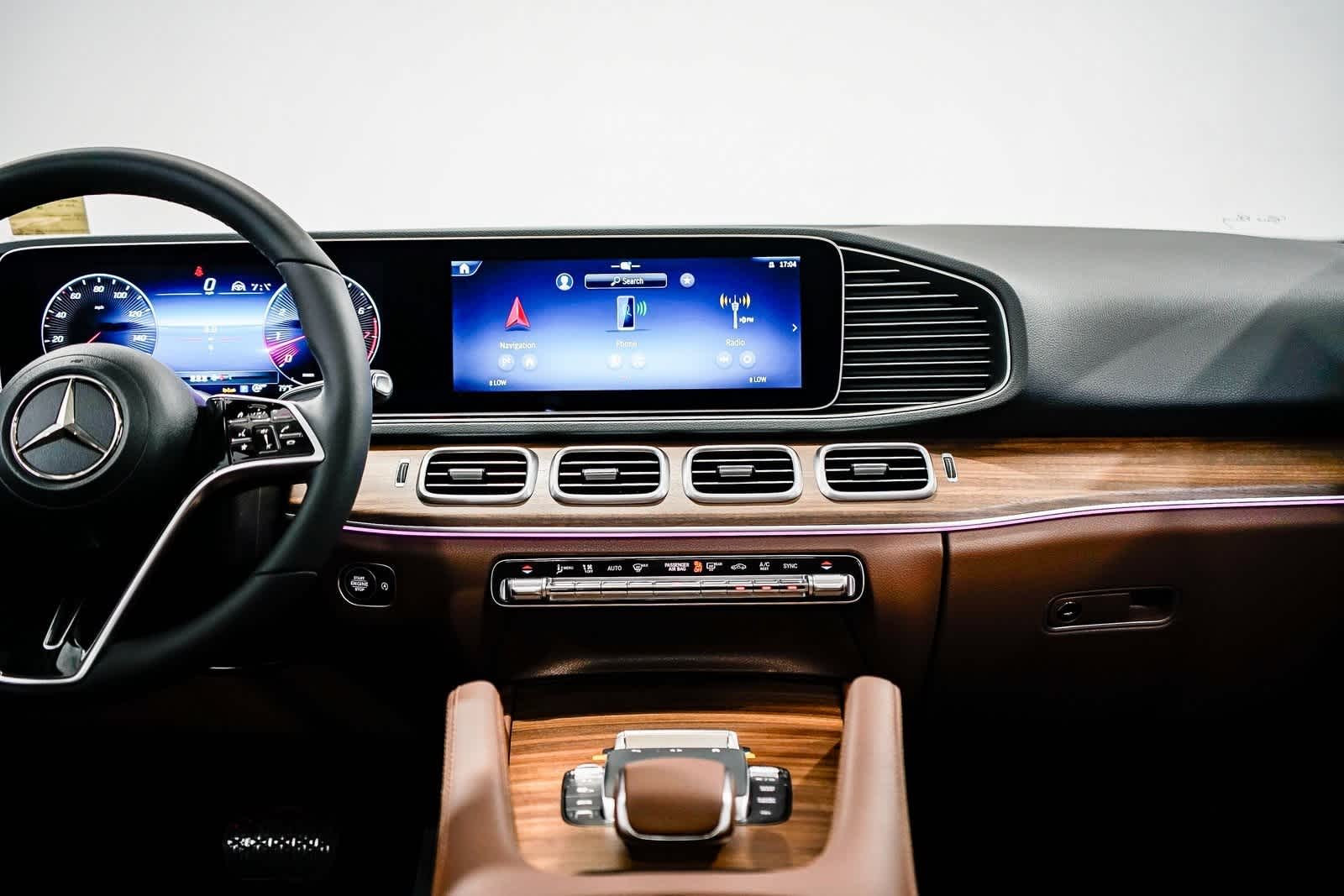 Thumbnail: 2025 Mercedes-Benz GLE - 14