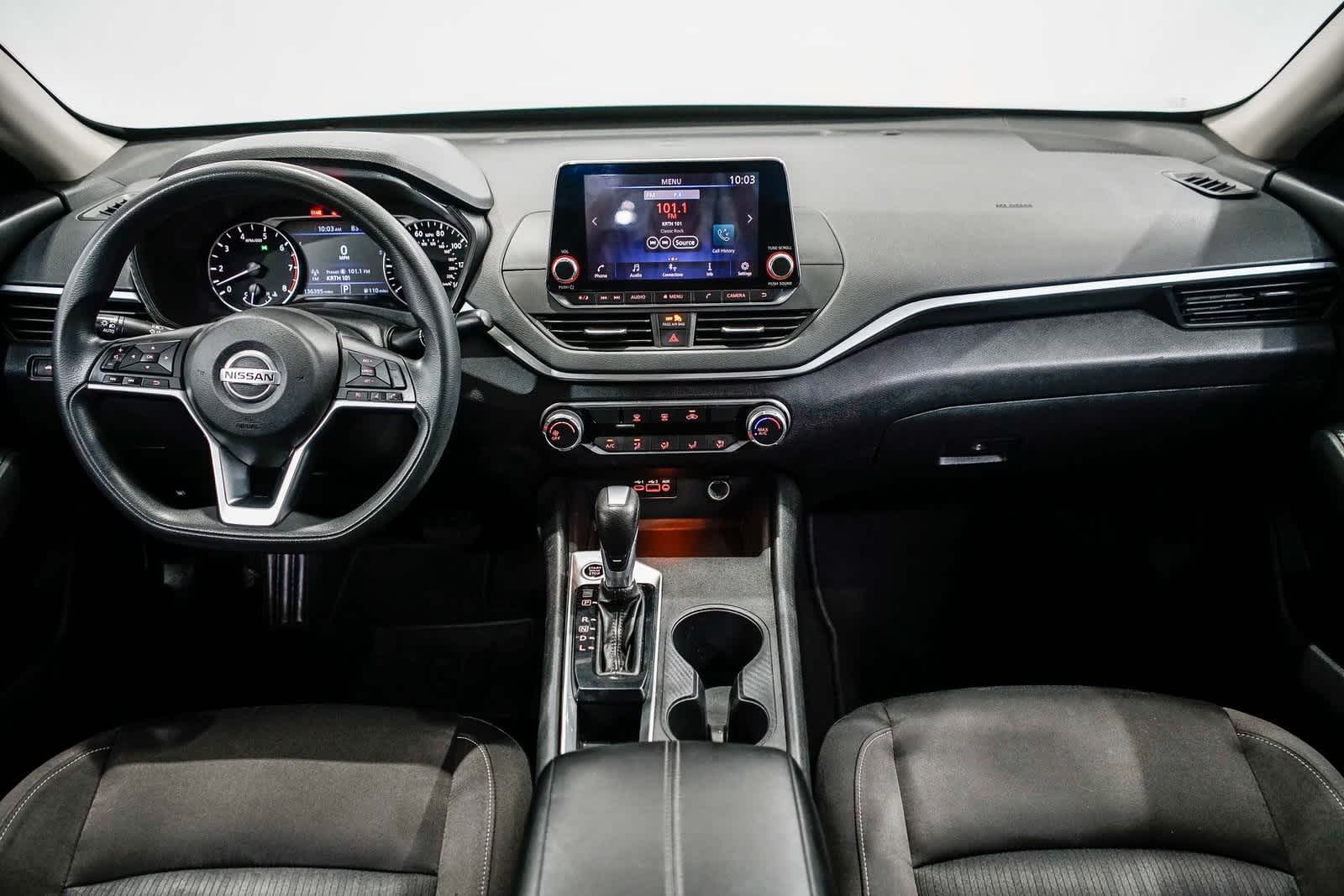 Thumbnail: 2019 Nissan Altima - 11