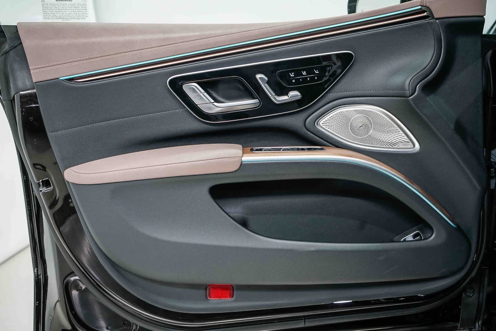 Thumbnail: 2023 Mercedes-Benz EQS - 19