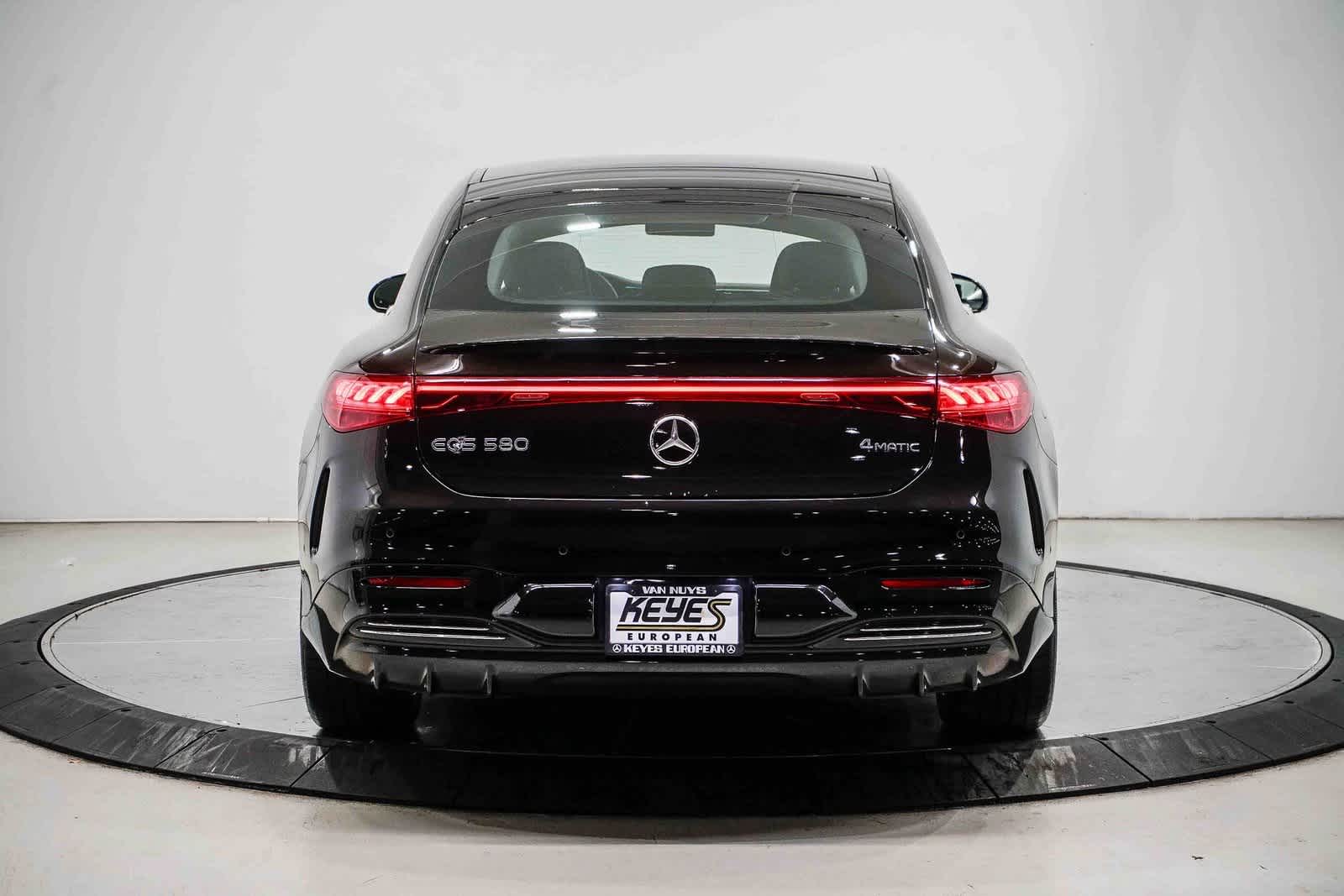 Thumbnail: 2023 Mercedes-Benz EQS - 3