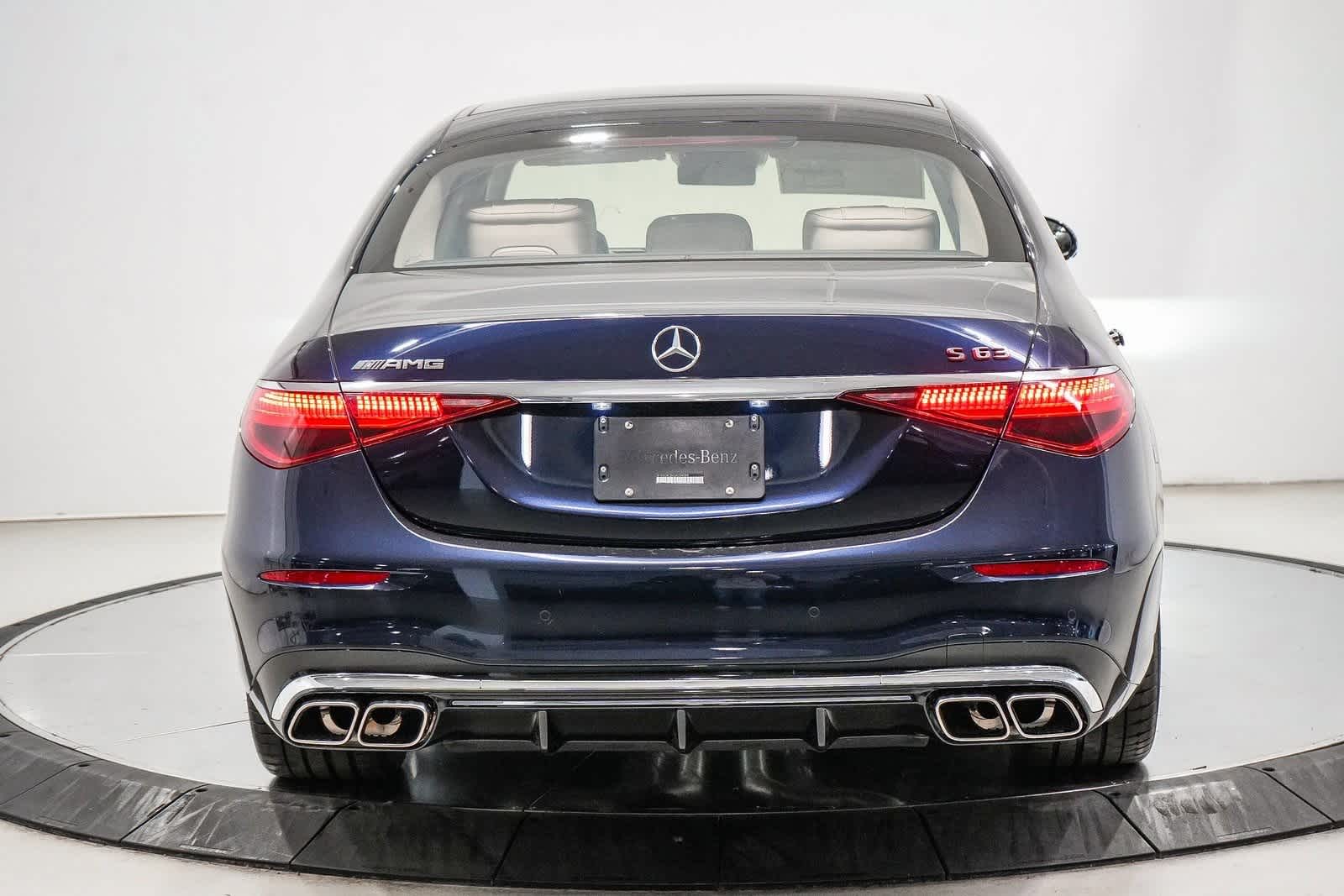 Thumbnail: 2025 Mercedes-Benz S-Class - 3