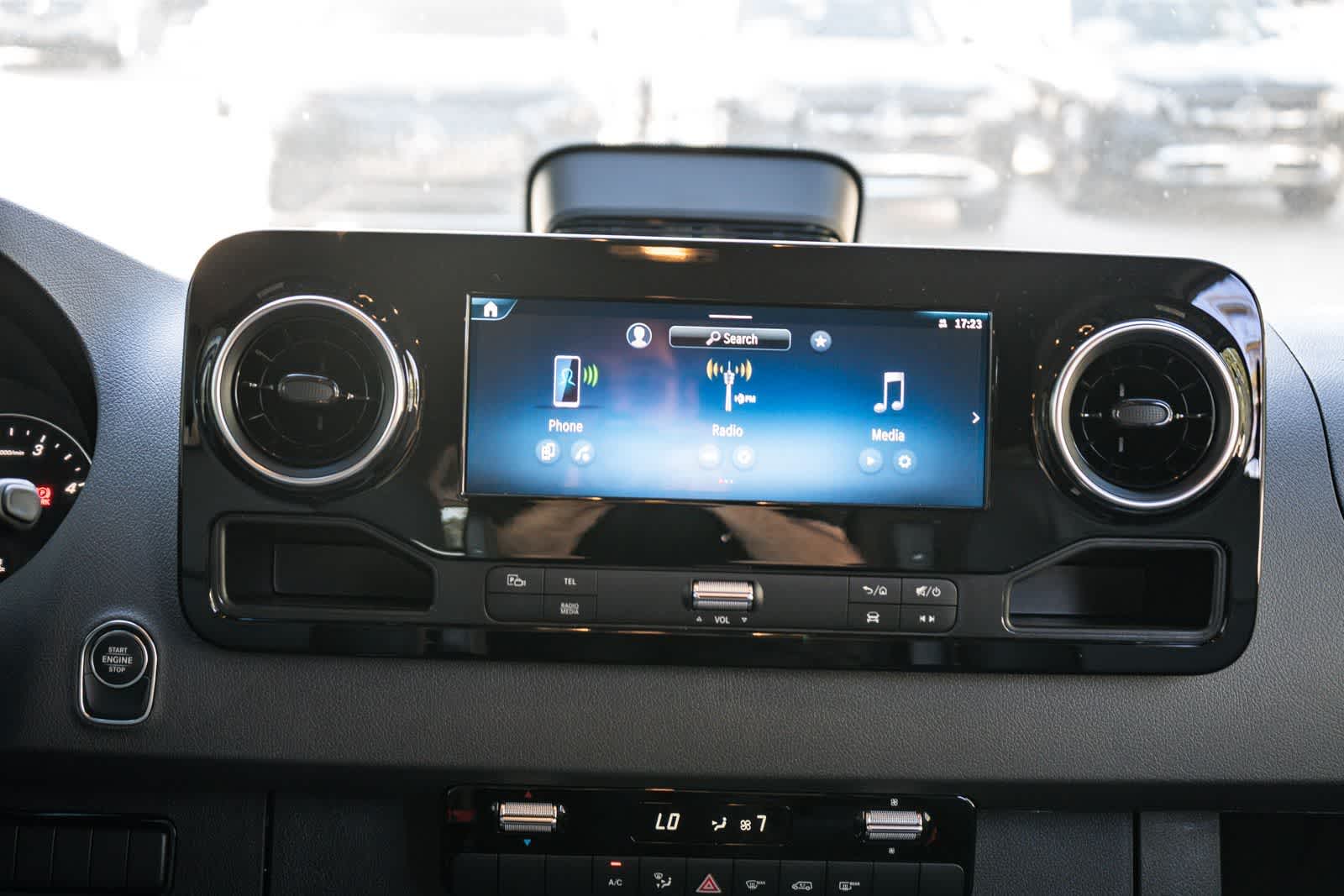 Thumbnail: 2026 Mercedes-Benz Sprinter - 18