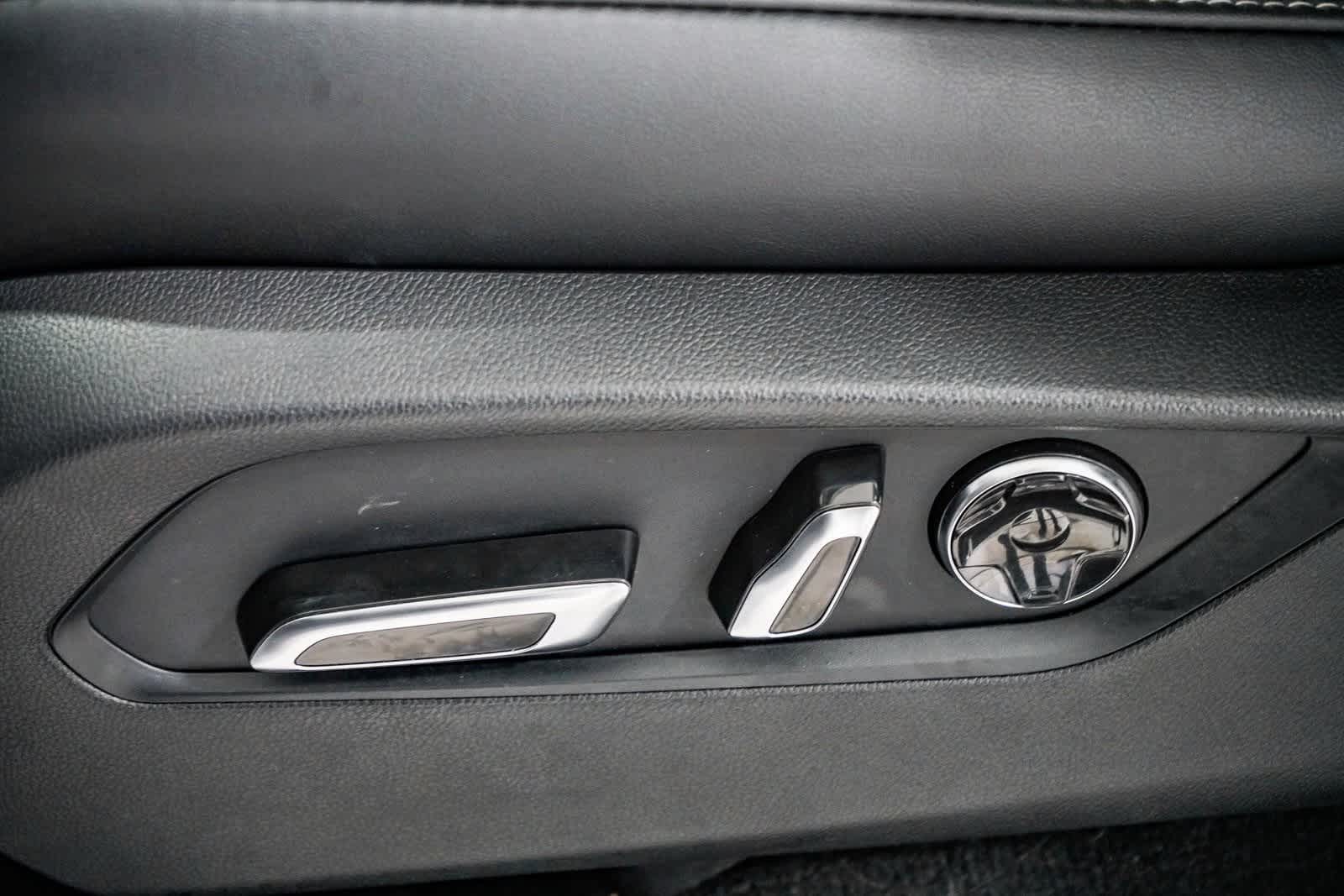 Thumbnail: 2024 Acura MDX - 20