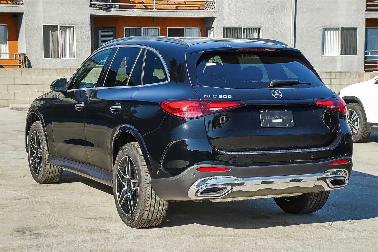 Thumbnail: 2026 Mercedes-Benz GLC - 6