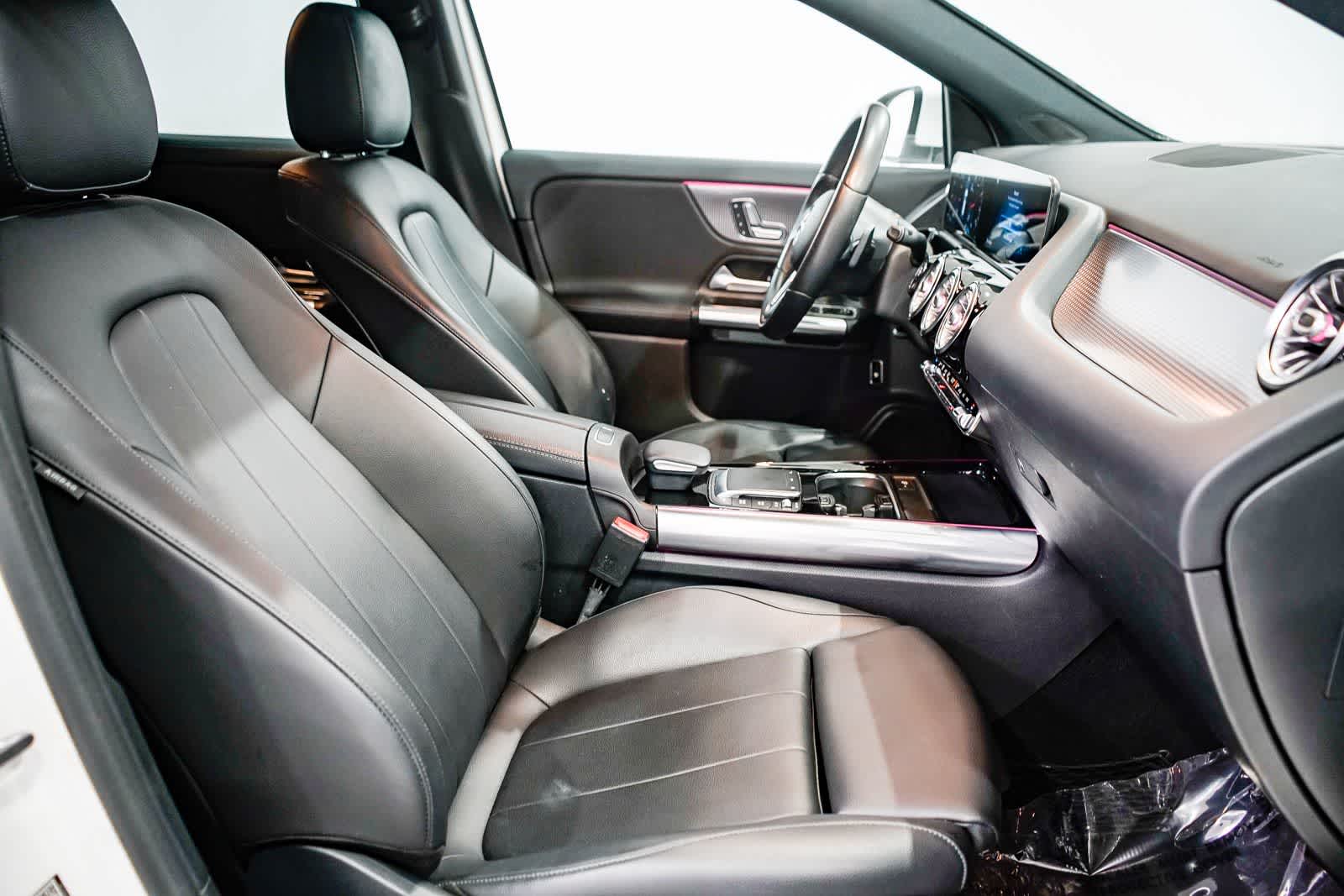 Thumbnail: 2021 Mercedes-Benz GLA - 15