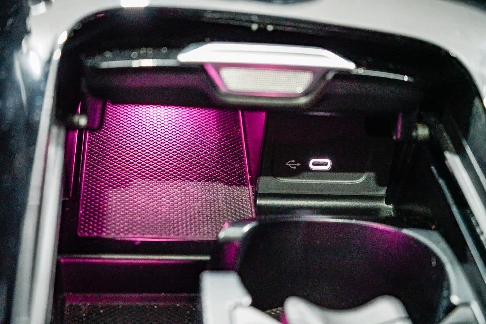 Thumbnail: 2023 Mercedes-Benz C-Class - 23