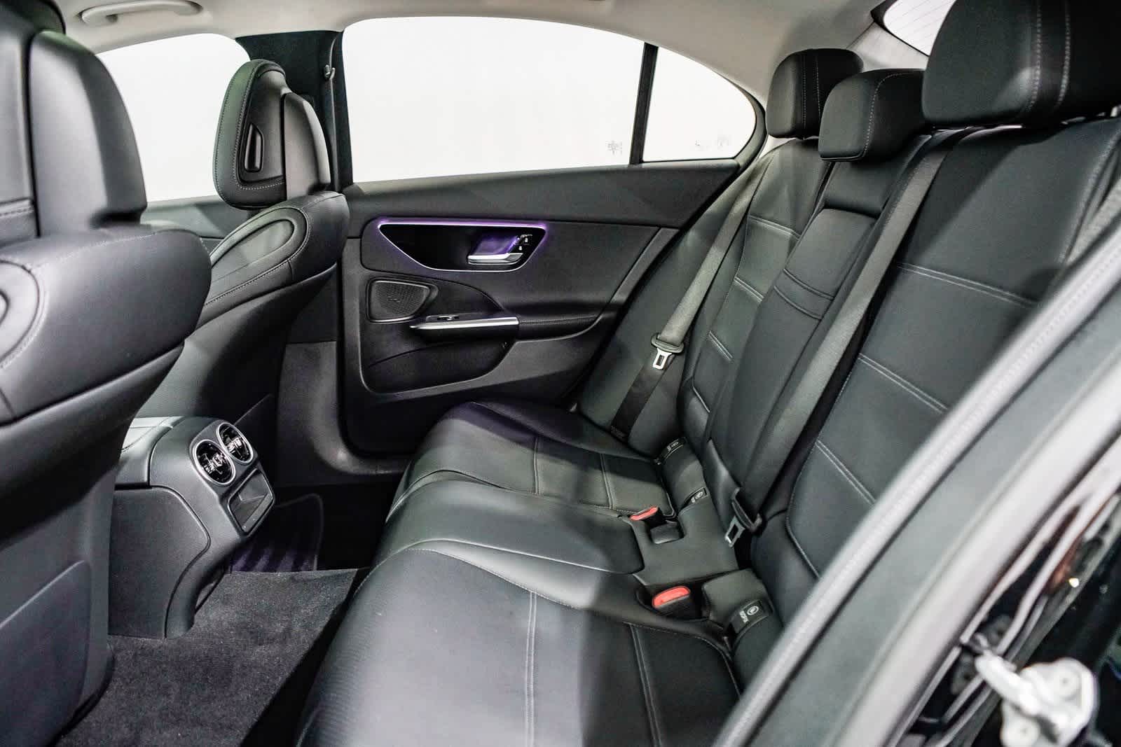 Thumbnail: 2023 Mercedes-Benz C-Class - 18