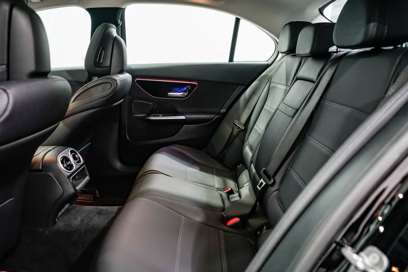 Thumbnail: 2025 Mercedes-Benz C-Class - 18