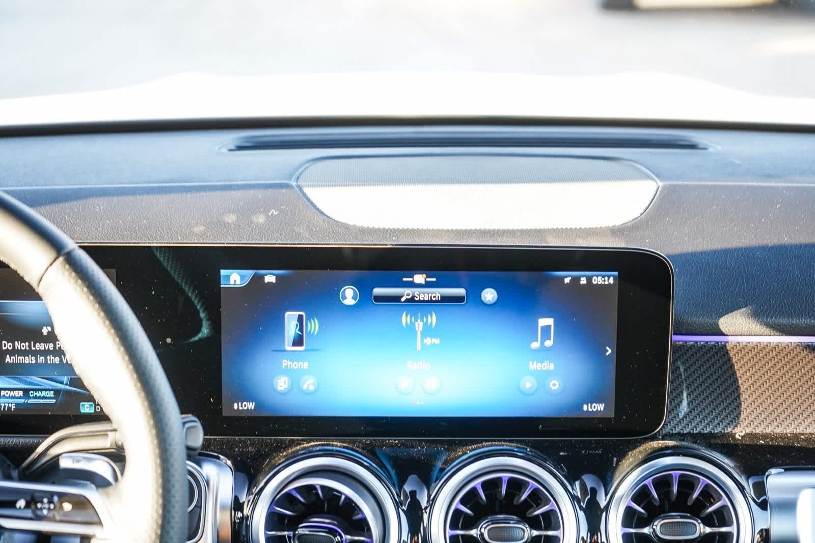 Thumbnail: 2025 Mercedes-Benz GLB - 15