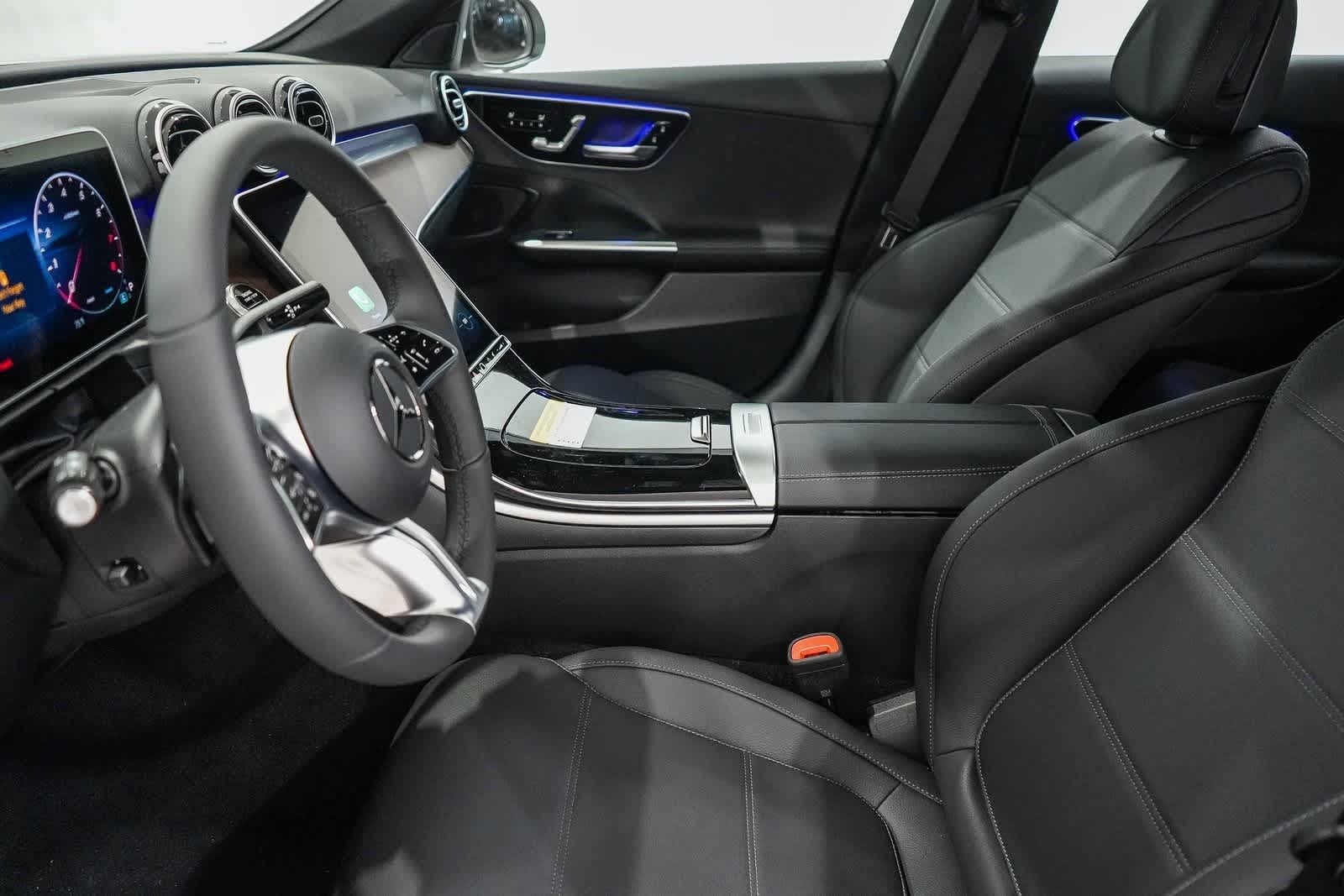 Thumbnail: 2025 Mercedes-Benz C-Class - 25