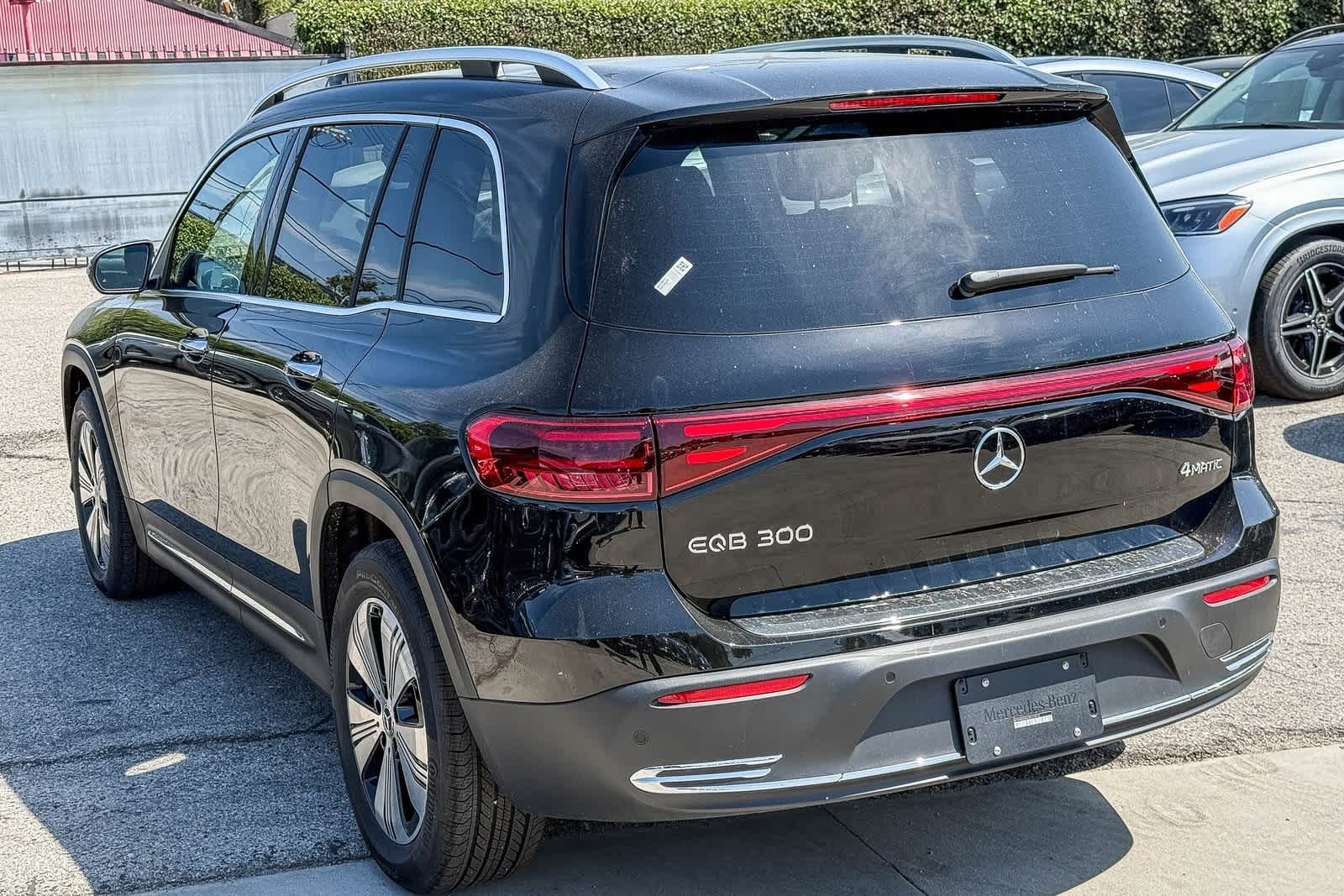 Thumbnail: 2025 Mercedes-Benz EQB - 6