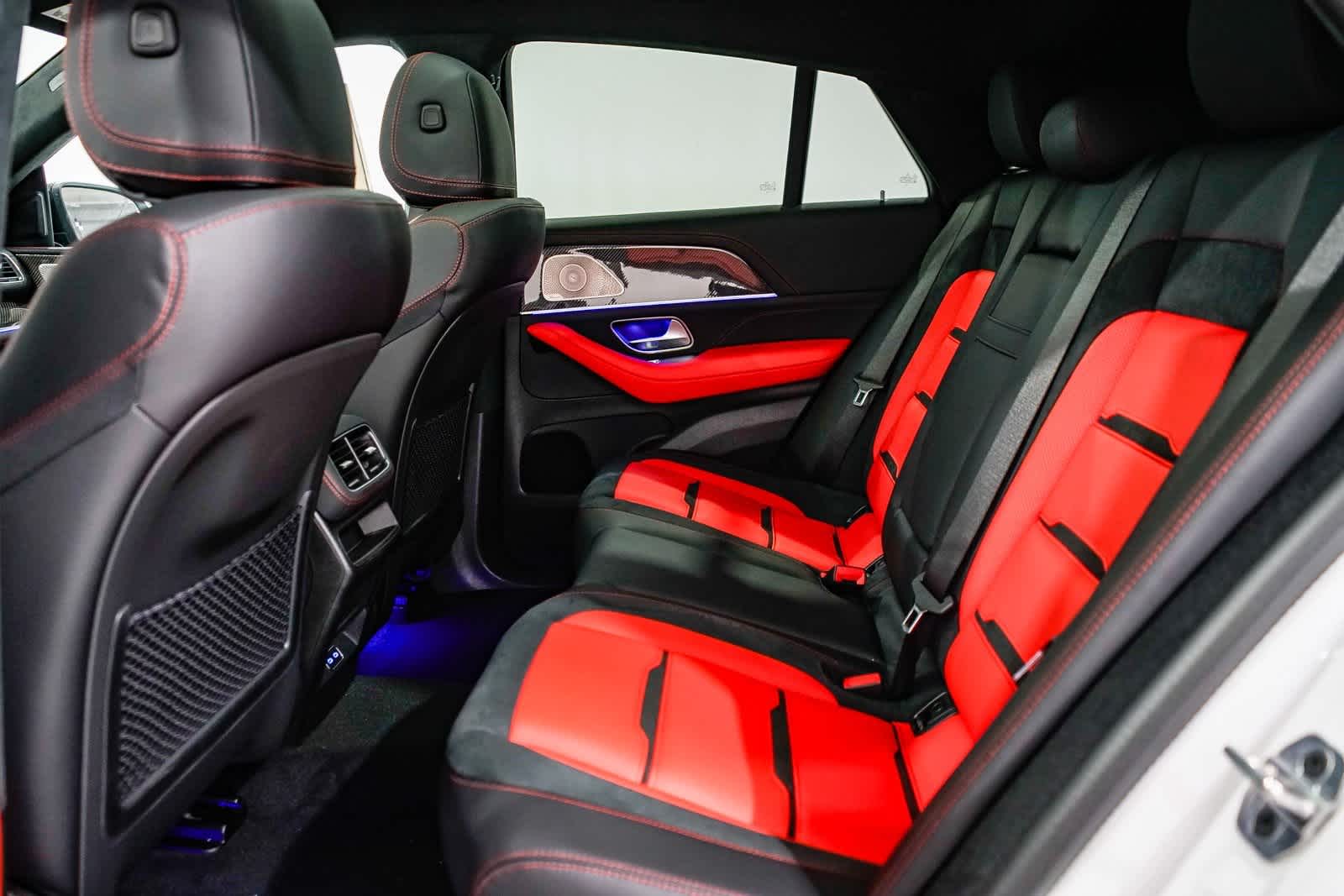 Thumbnail: 2025 Mercedes-Benz GLE - 18