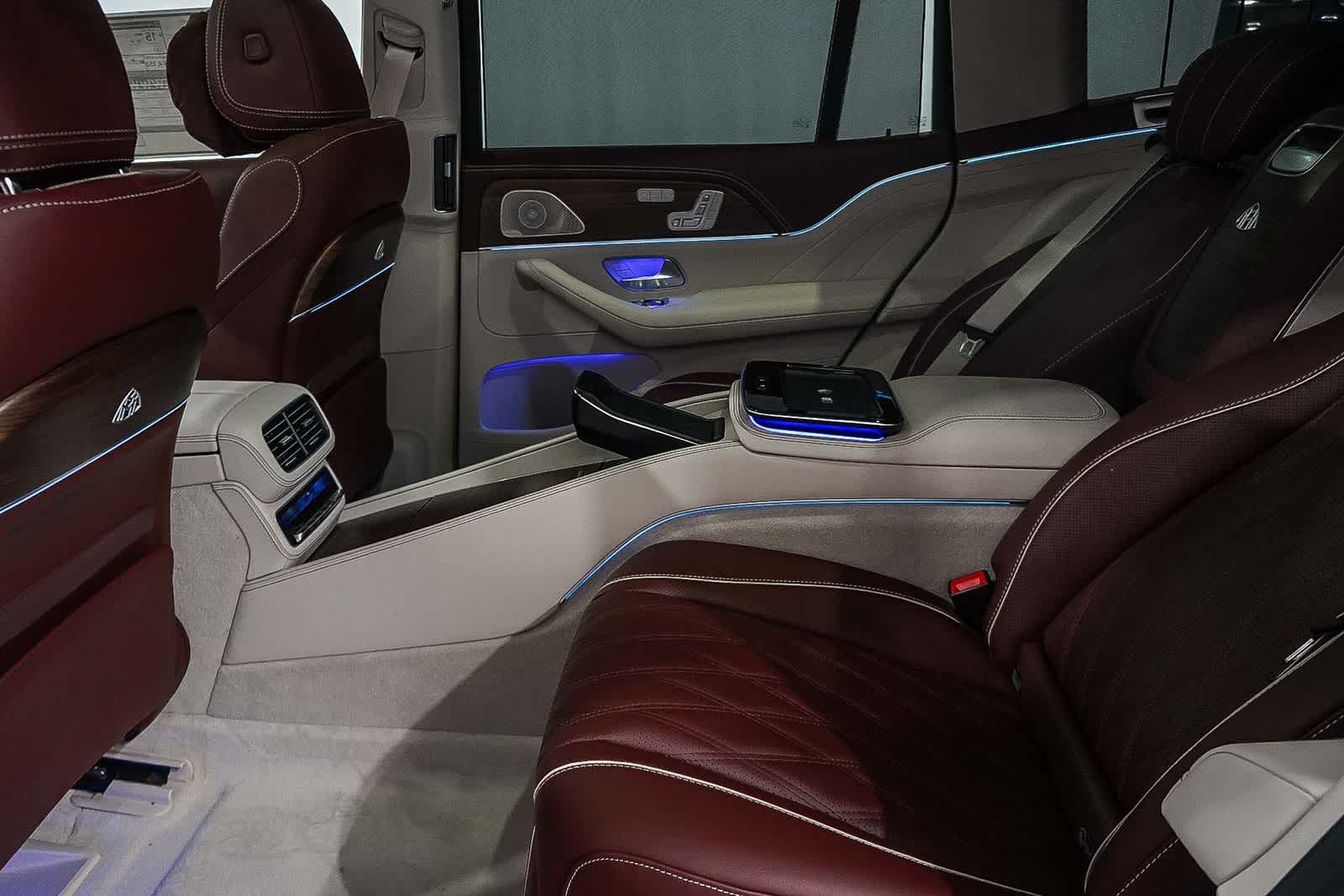 Thumbnail: 2026 Mercedes-Benz GLS - 22