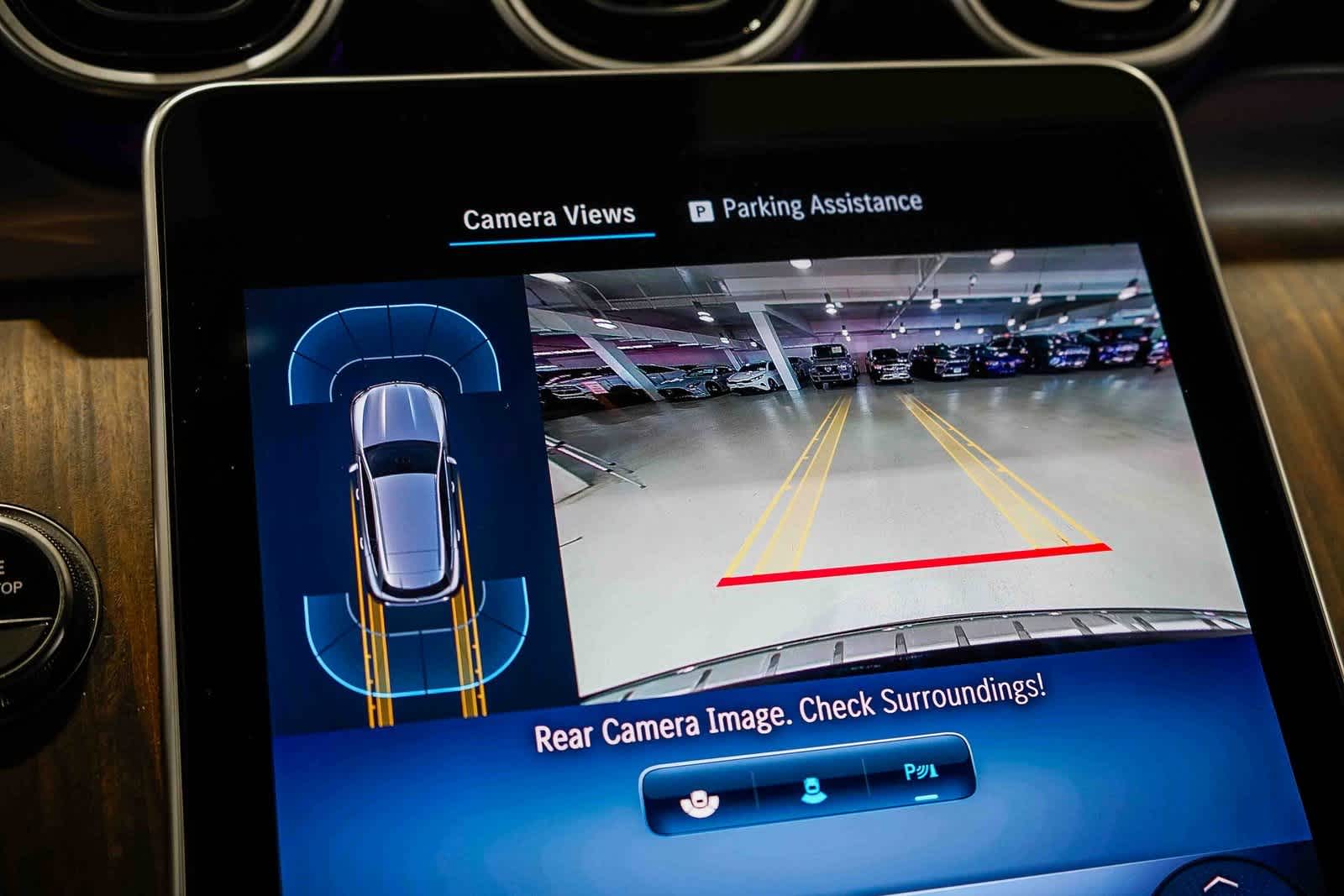 Thumbnail: 2025 Mercedes-Benz GLC - 23