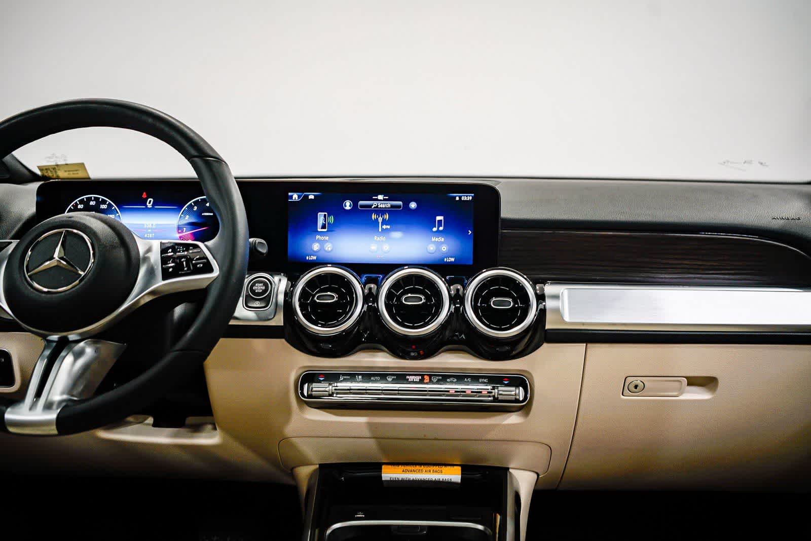 Thumbnail: 2026 Mercedes-Benz GLB - 13