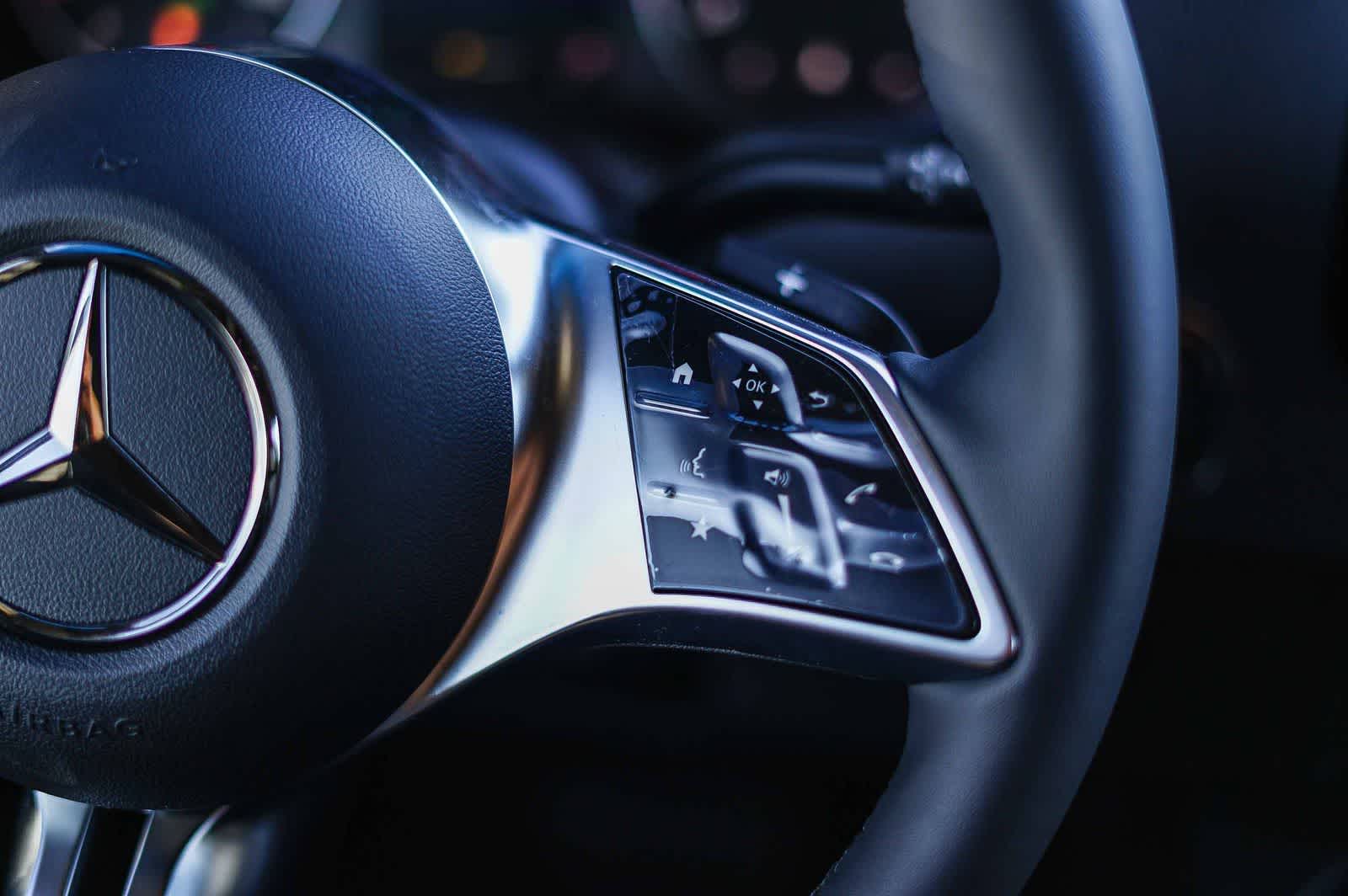 Thumbnail: 2026 Mercedes-Benz Sprinter - 17