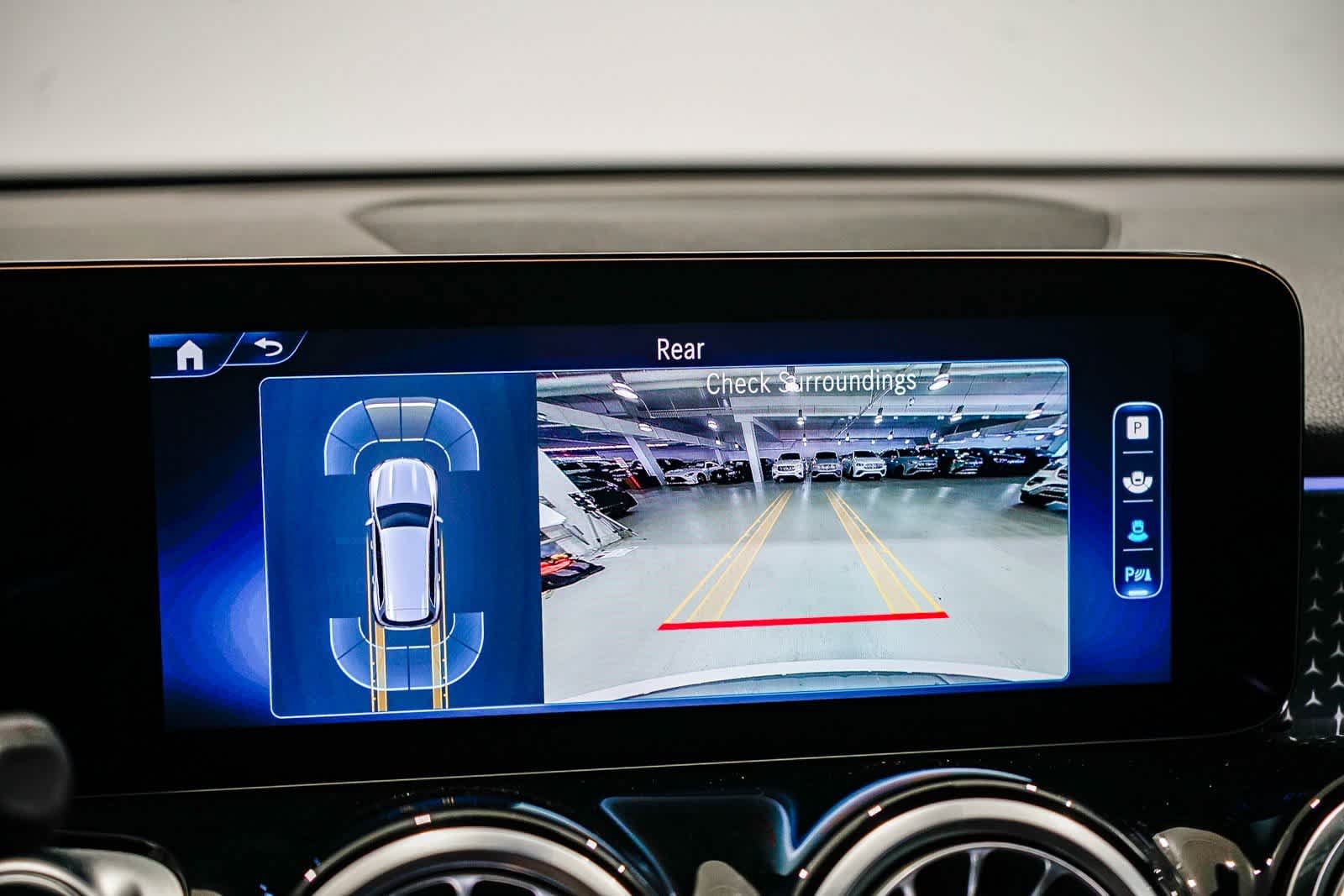 Thumbnail: 2025 Mercedes-Benz GLB - 23