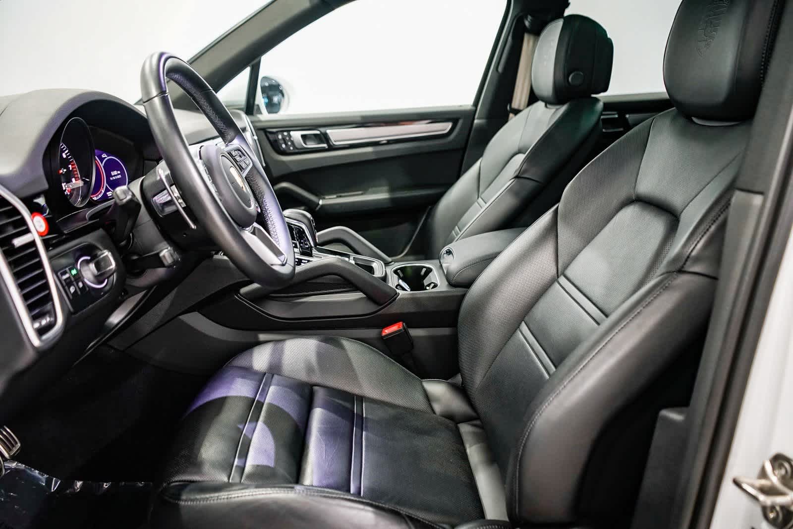 Thumbnail: 2023 Porsche Cayenne - 18