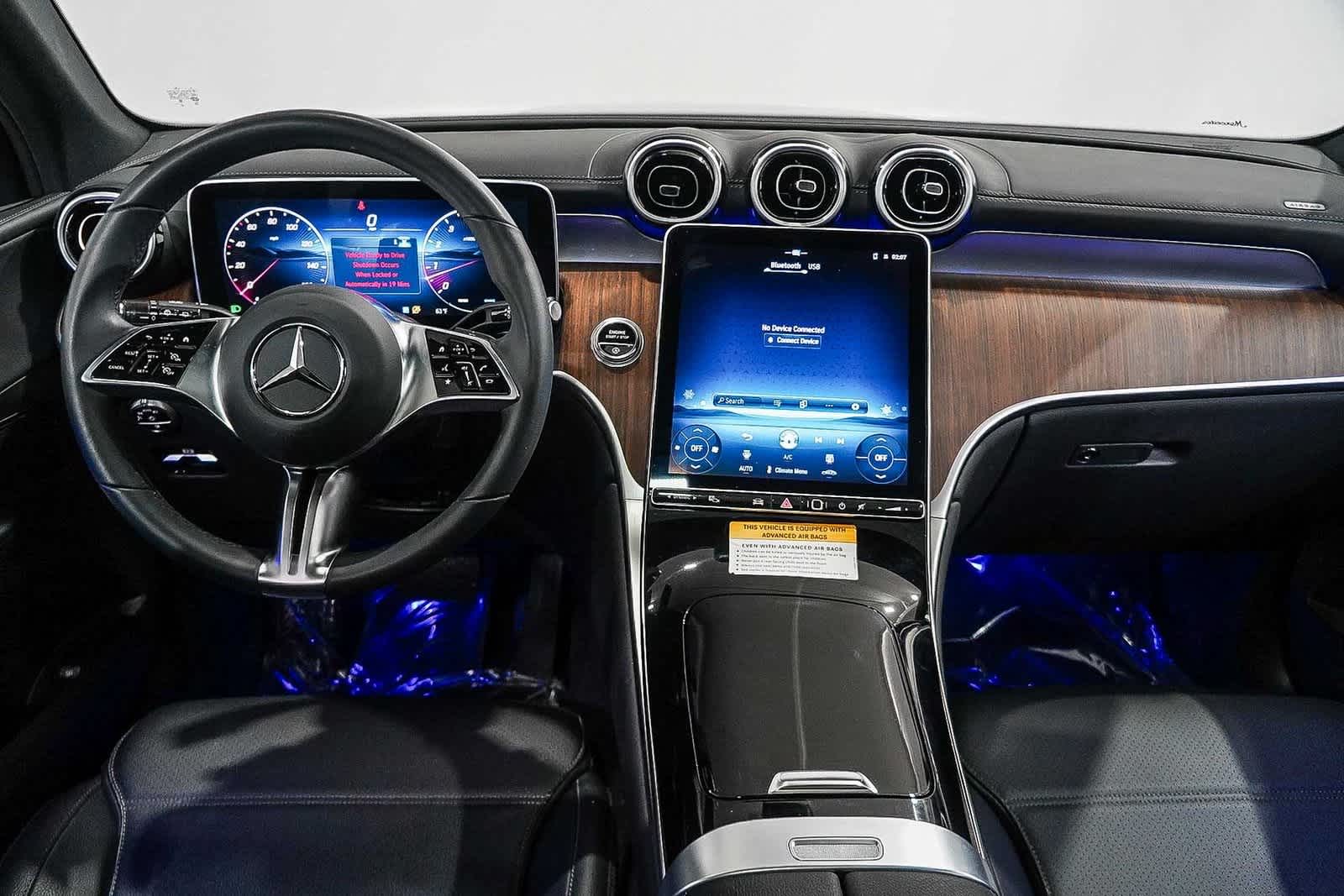 Thumbnail: 2025 Mercedes-Benz GLC - 12