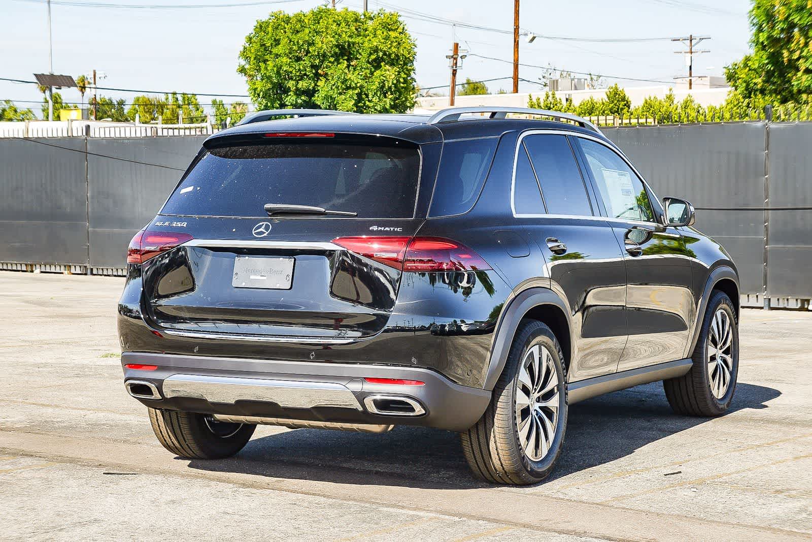 Thumbnail: 2026 Mercedes-Benz GLE - 6
