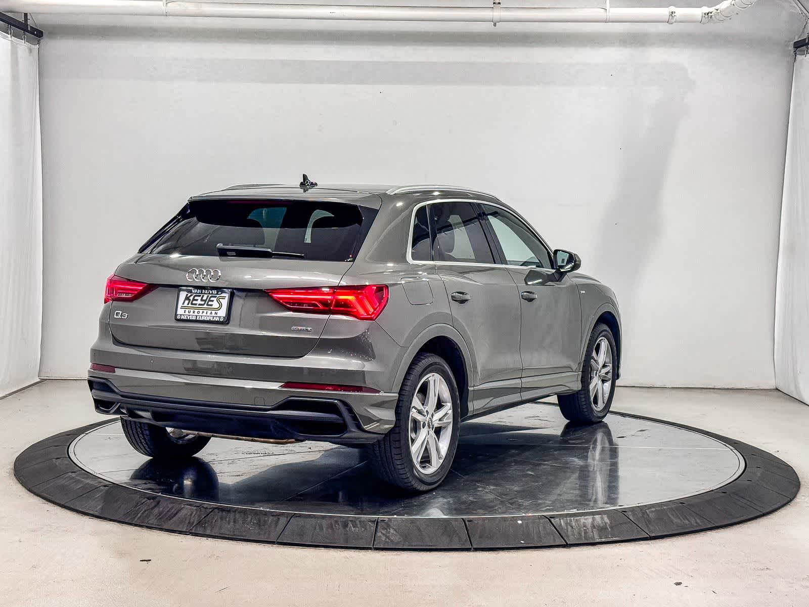 Thumbnail: 2019 Audi Q3 - 4