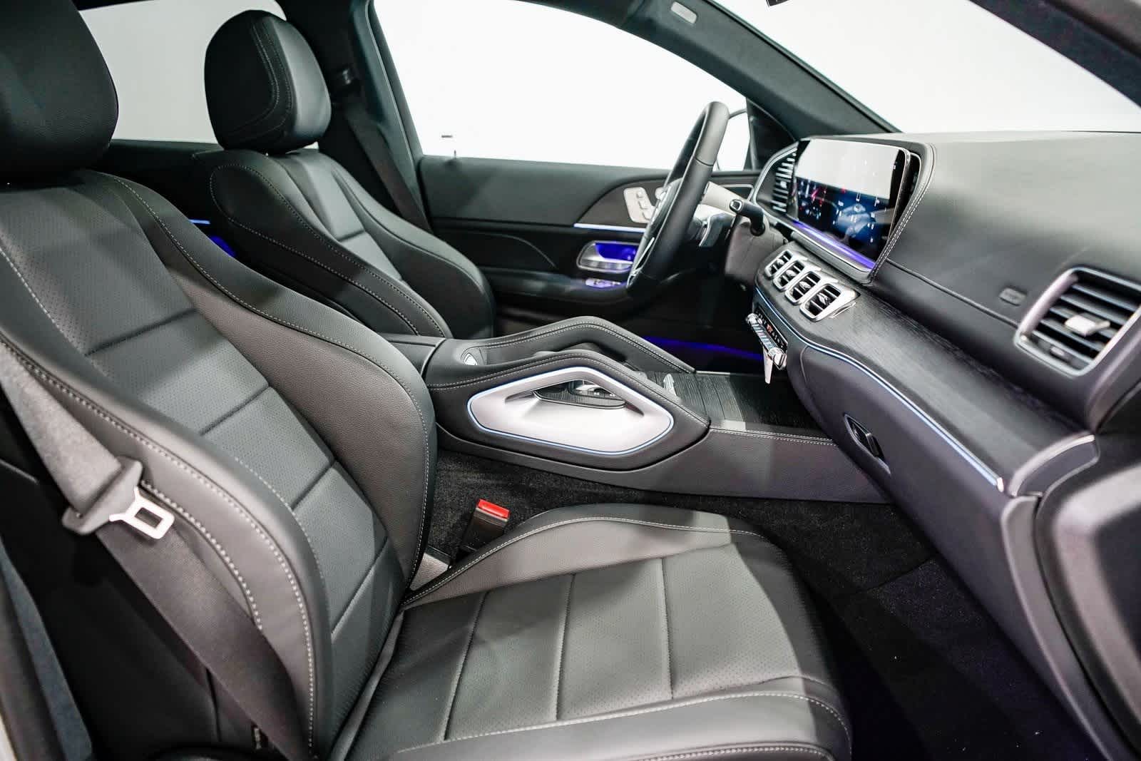 Thumbnail: 2026 Mercedes-Benz GLE - 17