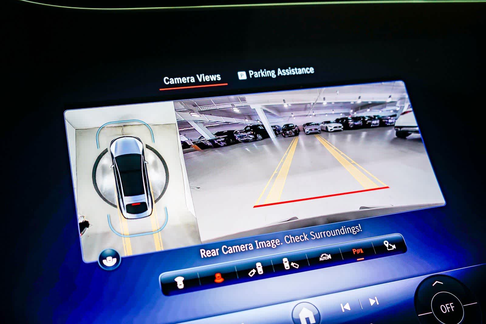 Thumbnail: 2024 Mercedes-Benz EQS - 24