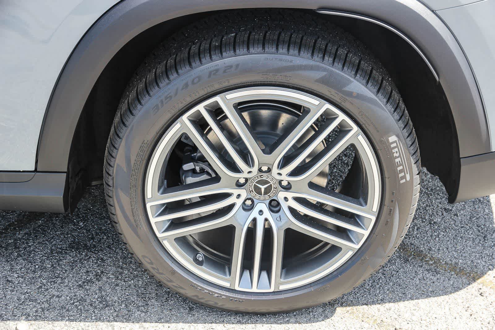 Thumbnail: 2026 Mercedes-Benz GLS - 11
