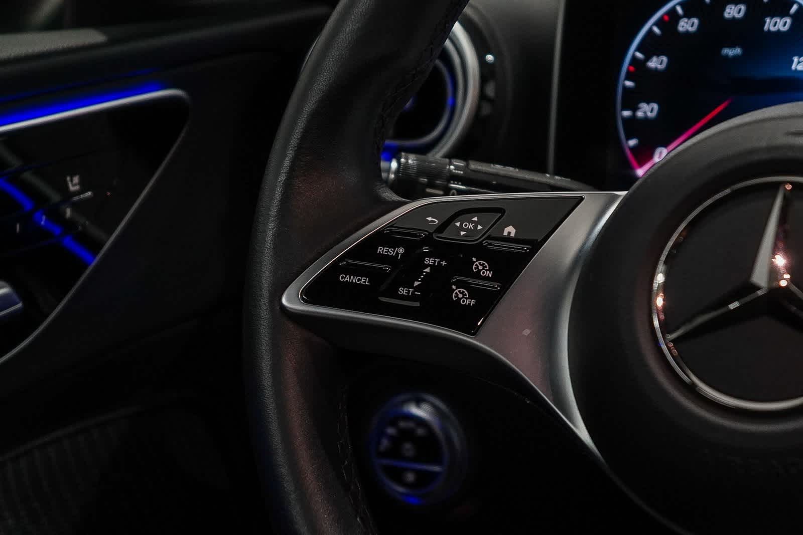 Thumbnail: 2023 Mercedes-Benz C-Class - 16