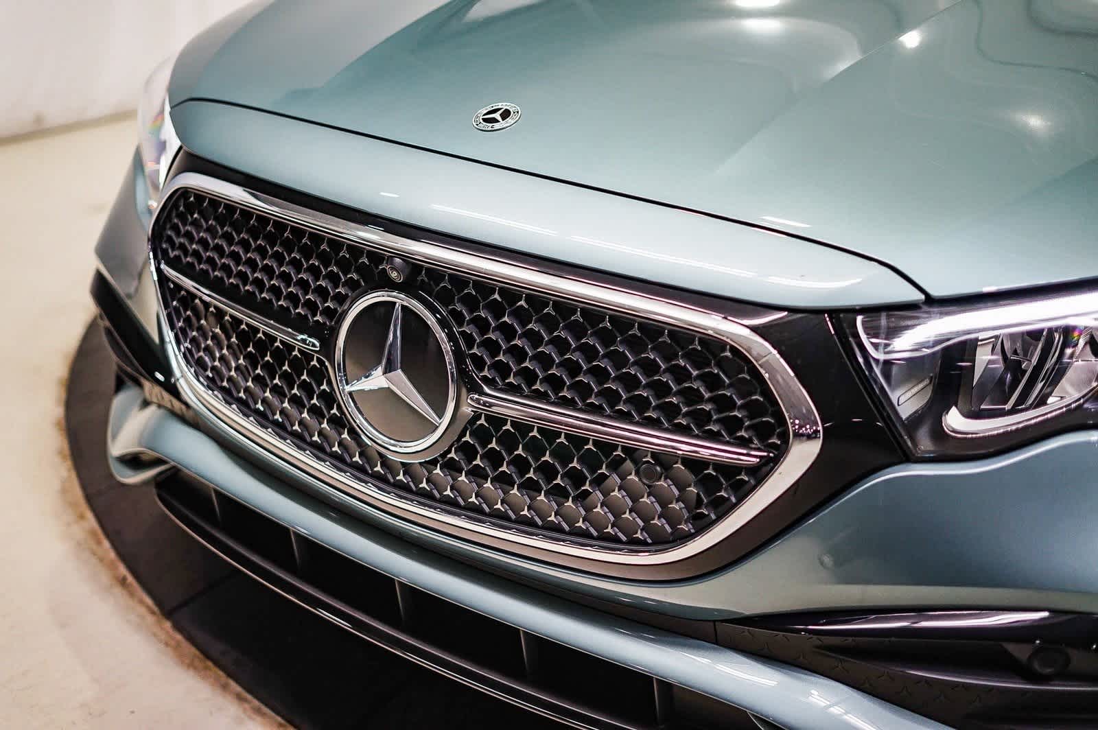 Thumbnail: 2026 Mercedes-Benz E-Class - 8