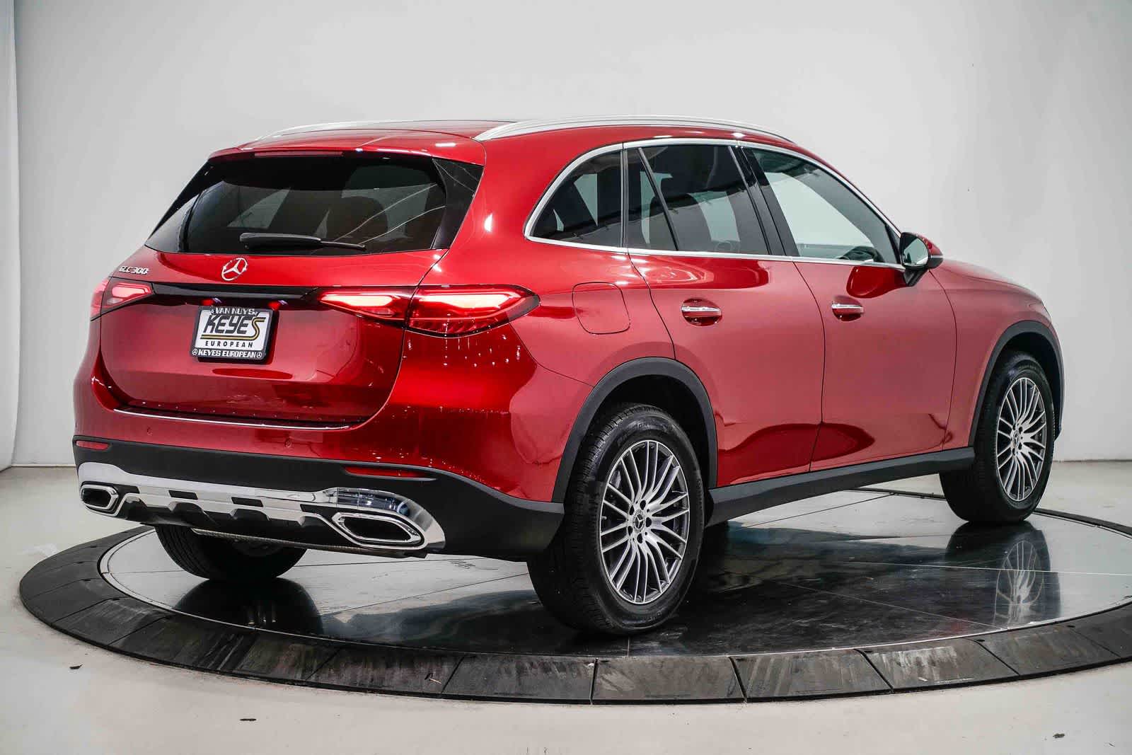 Thumbnail: 2026 Mercedes-Benz GLC - 4
