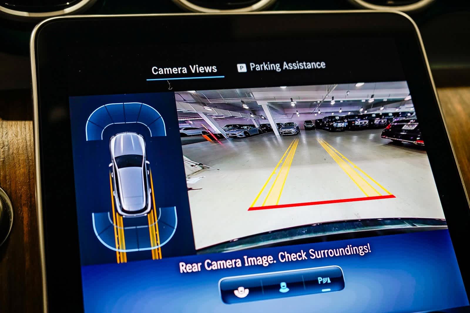 Thumbnail: 2025 Mercedes-Benz GLC - 23