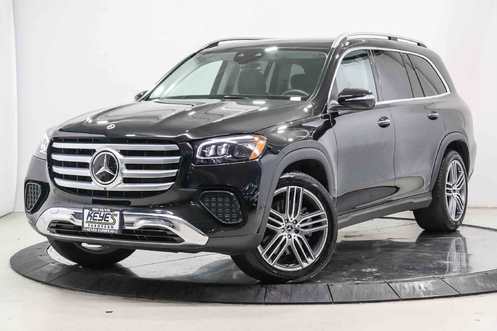 2026 Mercedes-Benz GLS Base