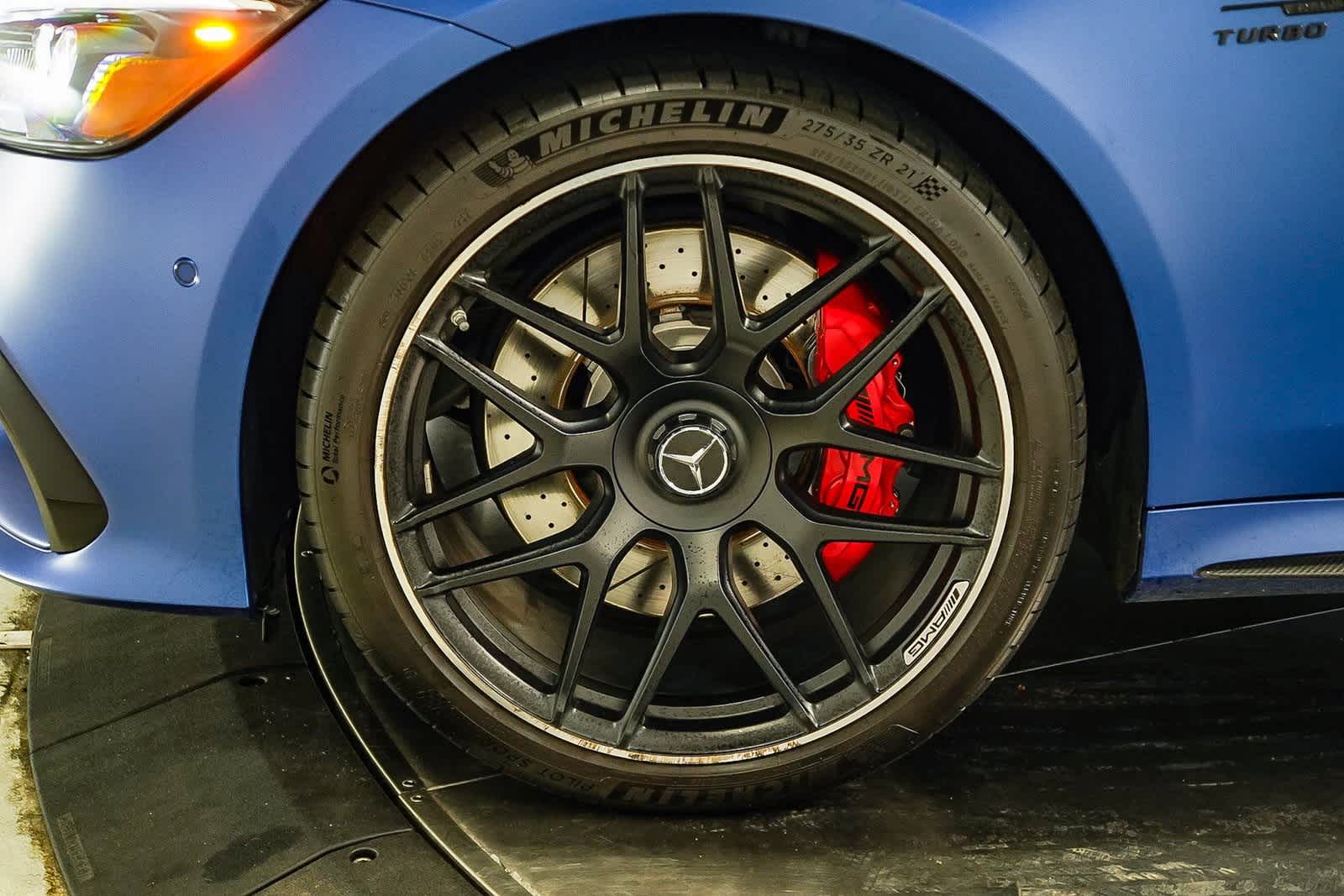 Thumbnail: 2022 Mercedes-Benz AMG GT - 10