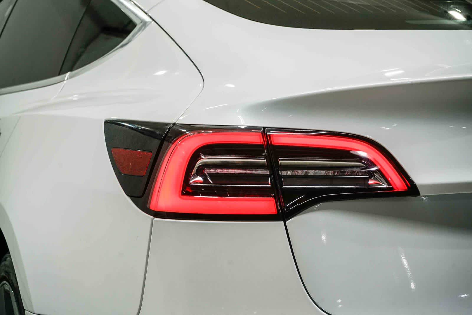 Thumbnail: 2020 Tesla Model 3 - 9