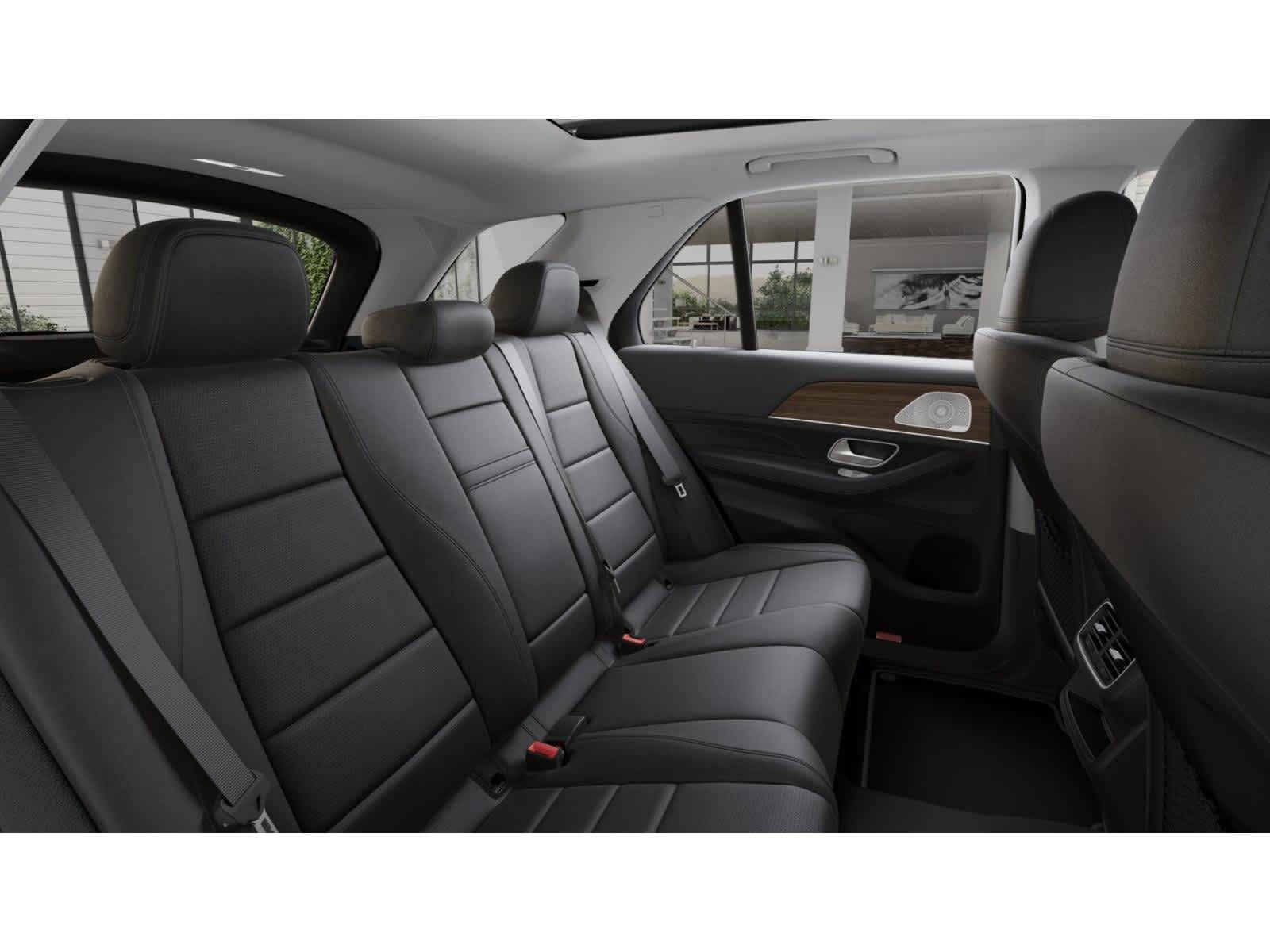 Thumbnail: 2026 Mercedes-Benz GLE - 4