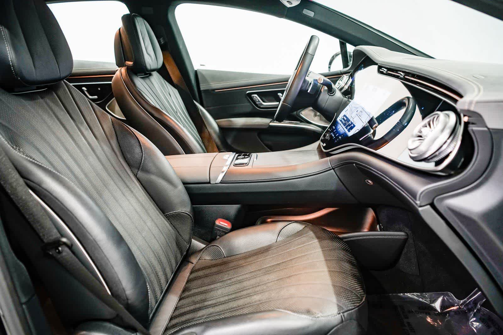 Thumbnail: 2024 Mercedes-Benz EQS - 16