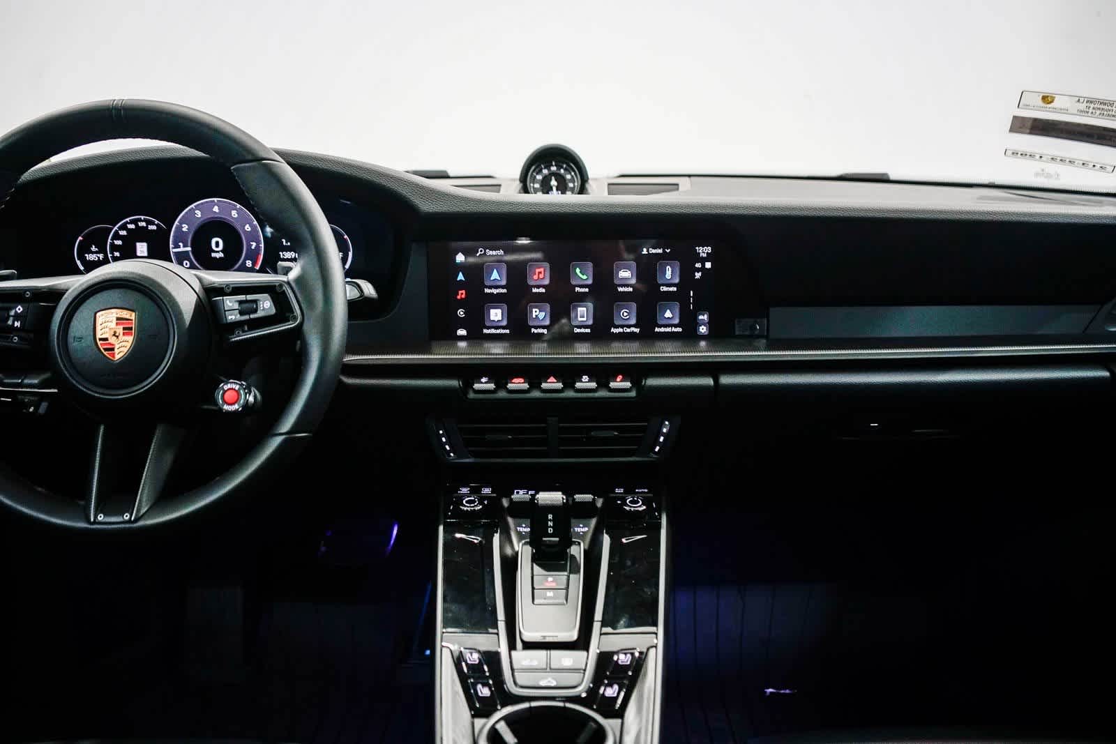 Thumbnail: 2025 Porsche 911 - 14