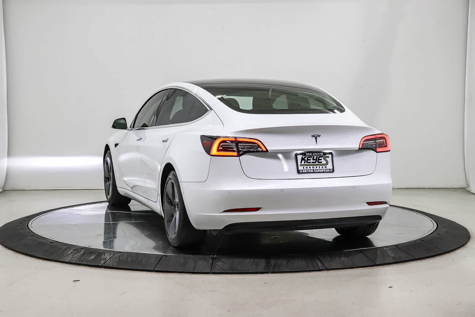 Thumbnail: 2018 Tesla Model 3 - 2