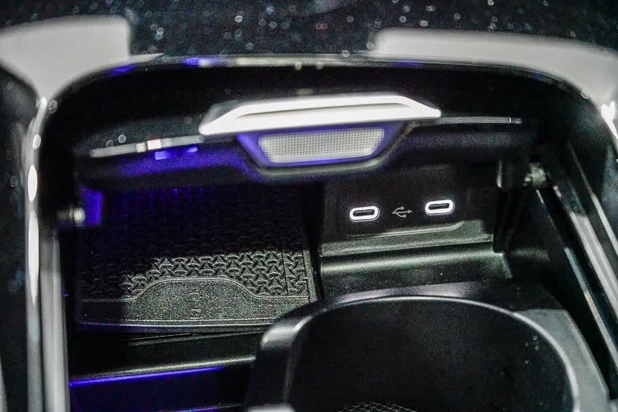 Thumbnail: 2025 Mercedes-Benz C-Class - 23