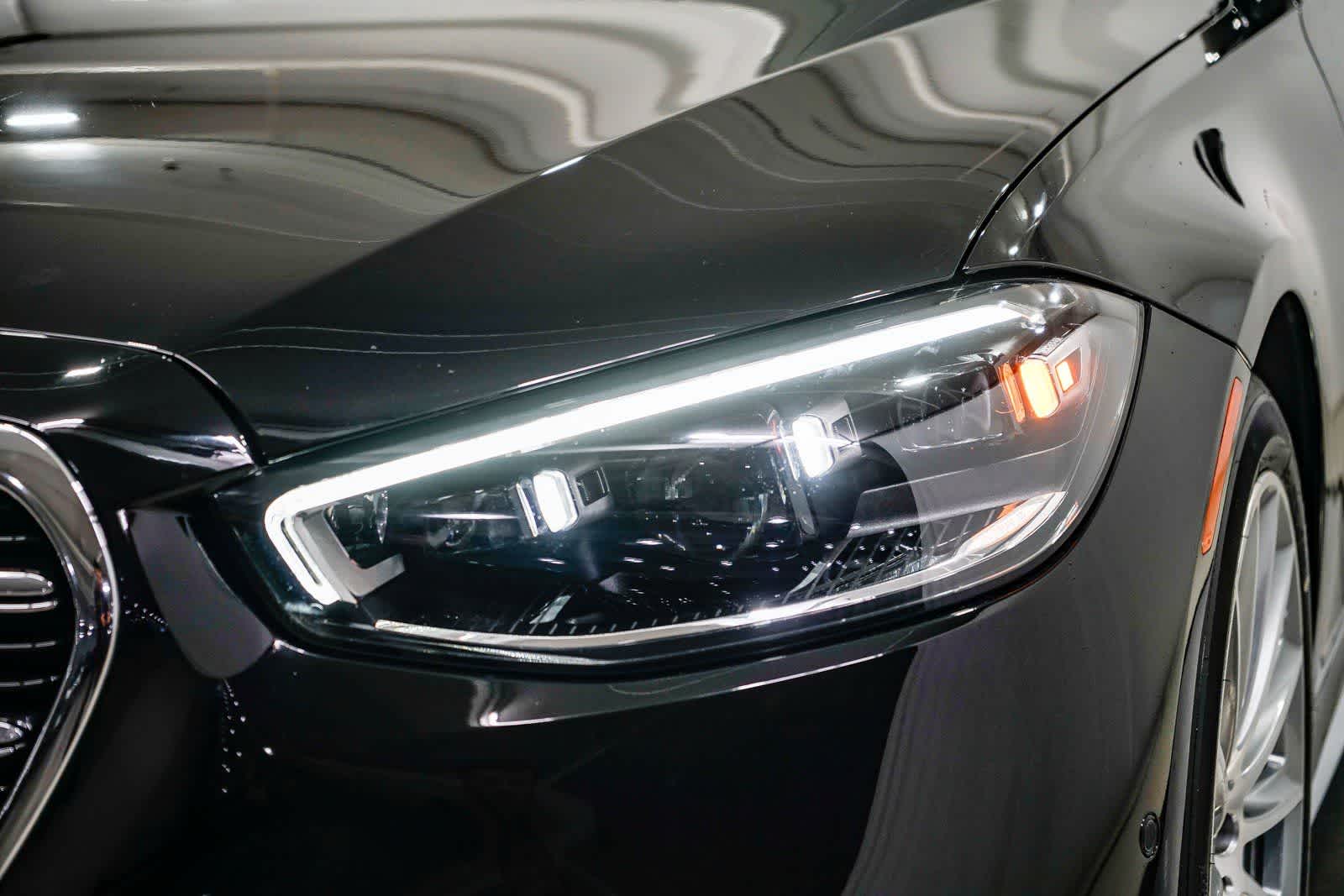 Thumbnail: 2023 Mercedes-Benz S-Class - 7