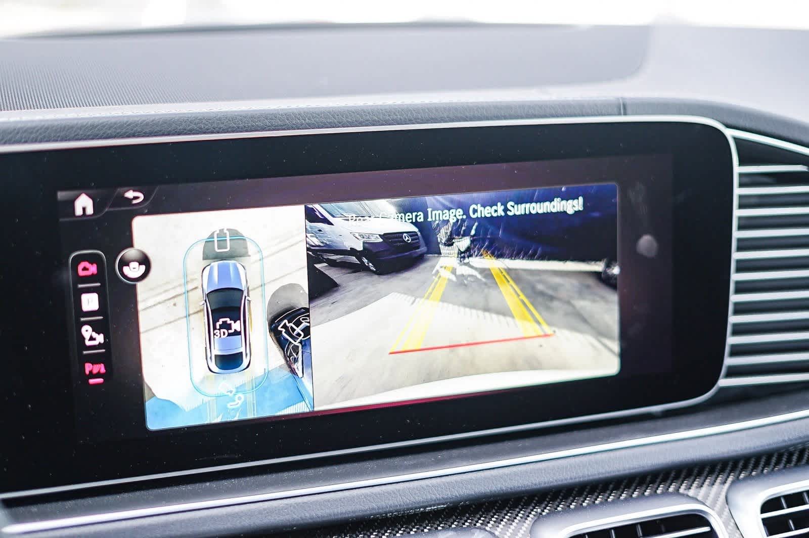 Thumbnail: 2025 Mercedes-Benz GLE - 27