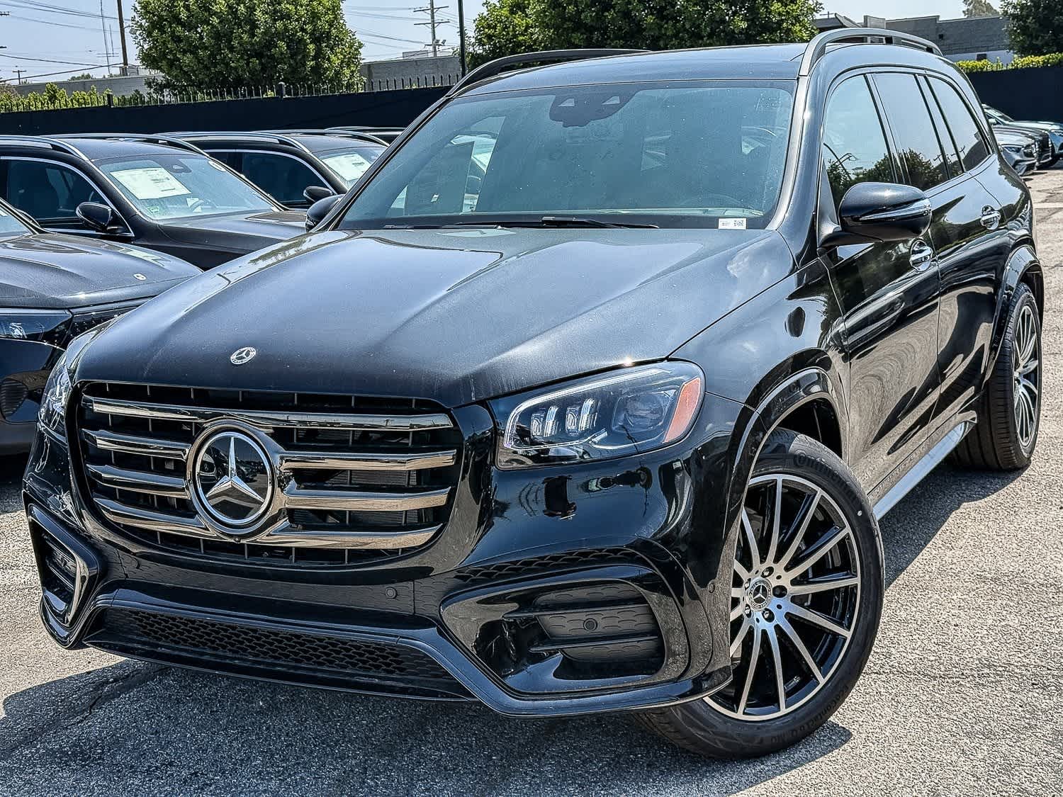 2025 Mercedes-Benz GLS 450 -
                  Van Nuys, CA