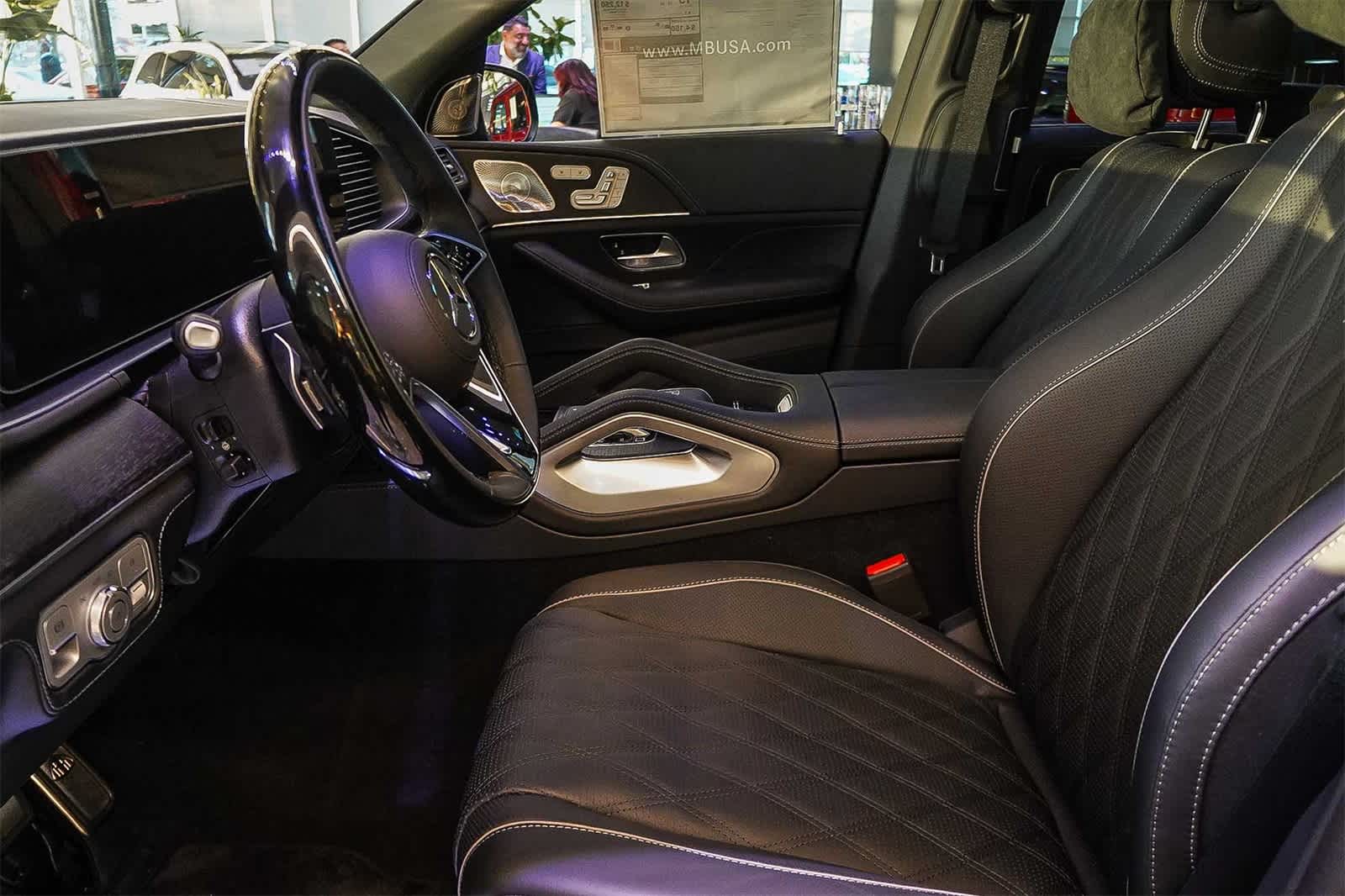 Thumbnail: 2026 Mercedes-Benz GLS - 21