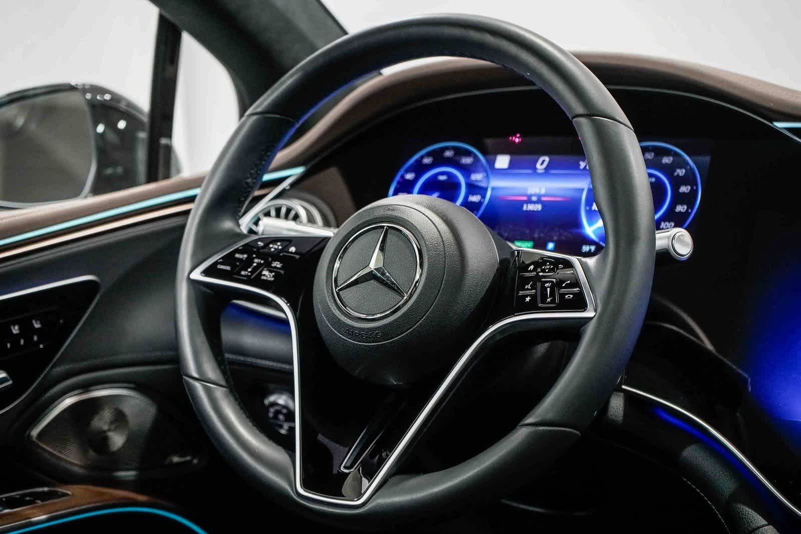 Thumbnail: 2023 Mercedes-Benz EQS - 15