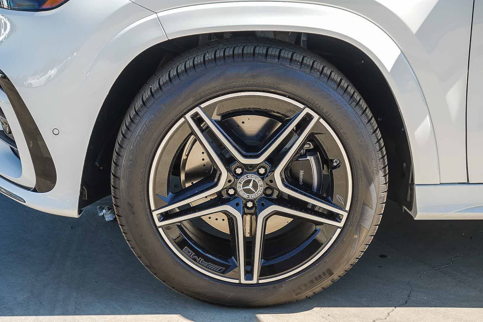 Thumbnail: 2026 Mercedes-Benz GLS - 10
