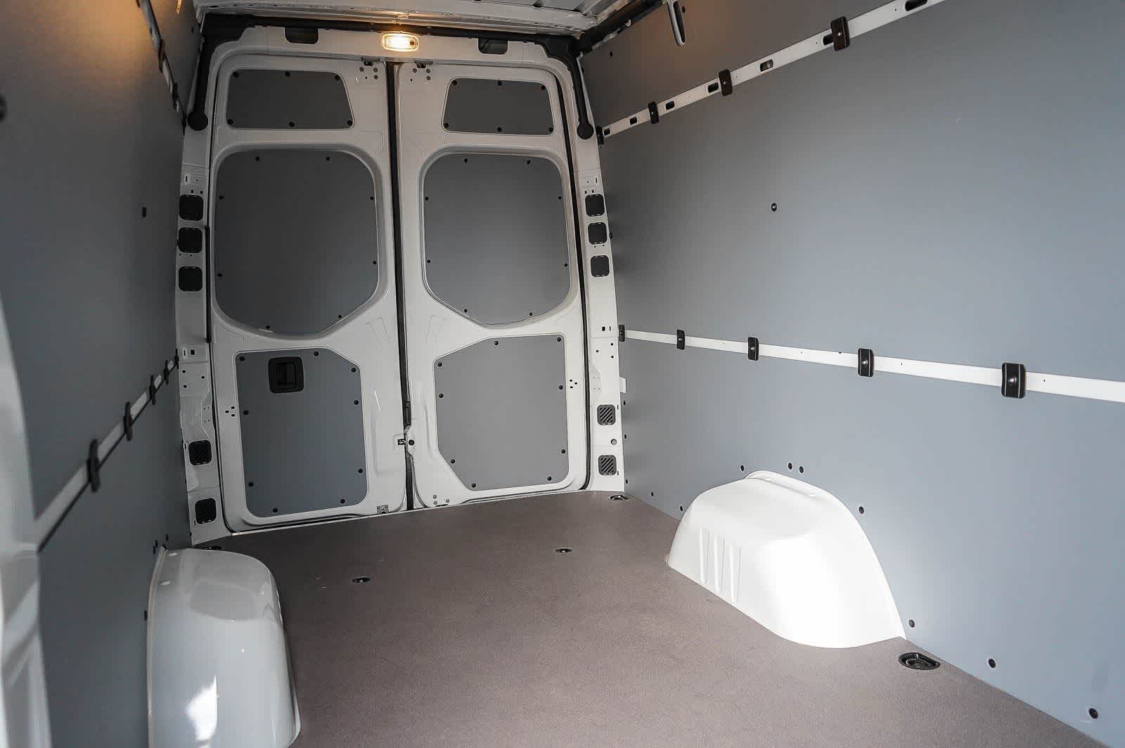 Thumbnail: 2026 Mercedes-Benz Sprinter - 13