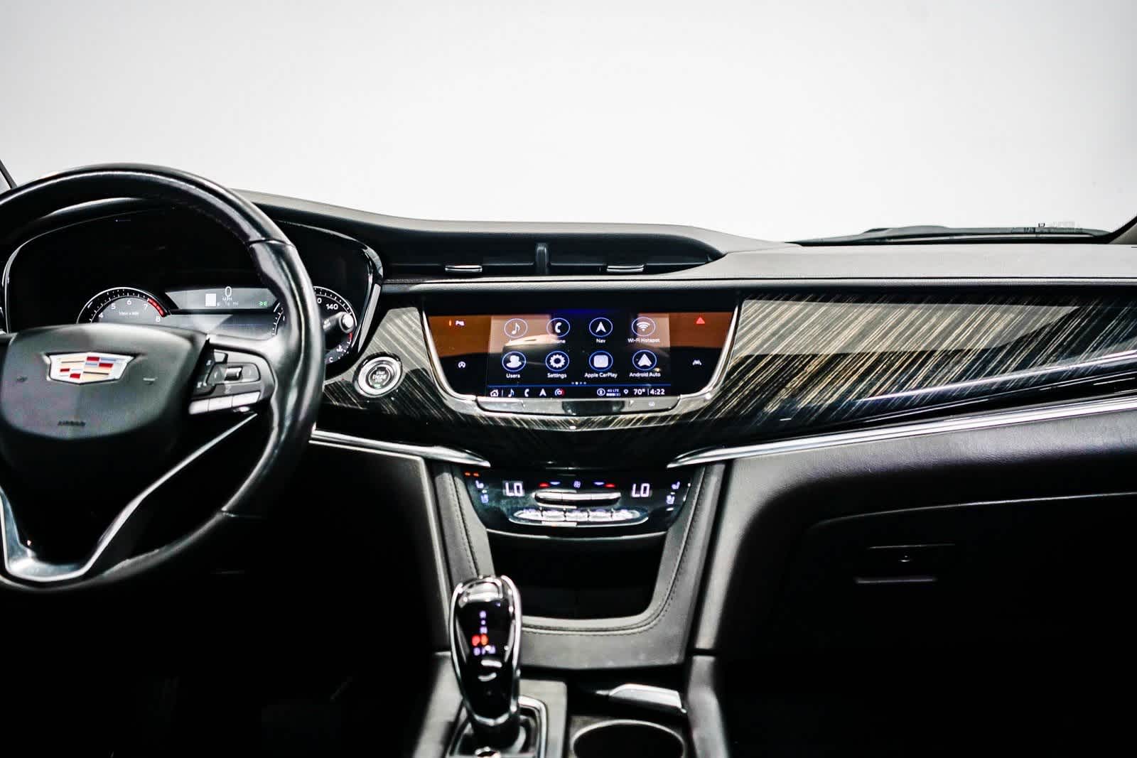 Thumbnail: 2023 Cadillac XT6 - 14