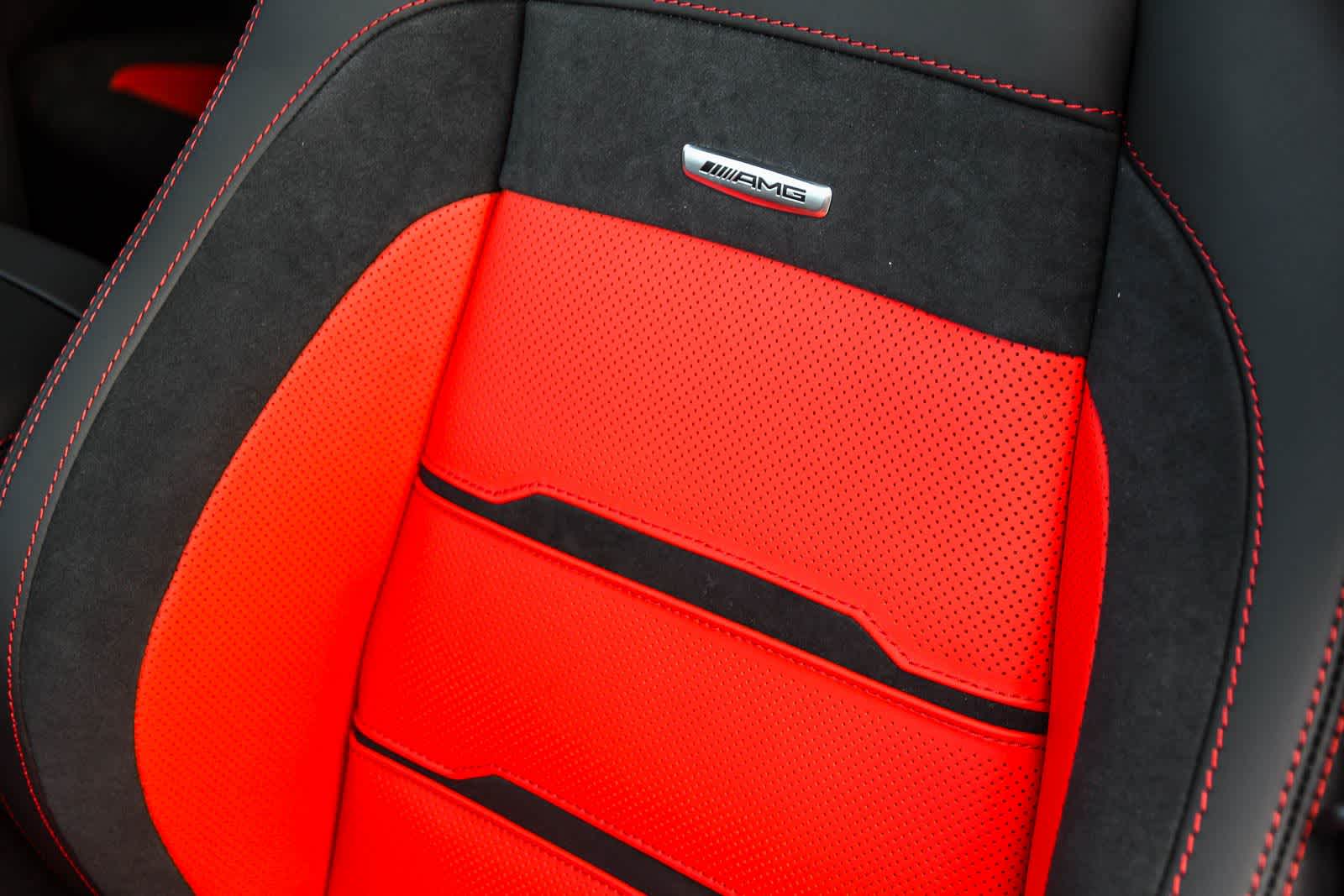 Thumbnail: 2026 Mercedes-Benz GLE - 26