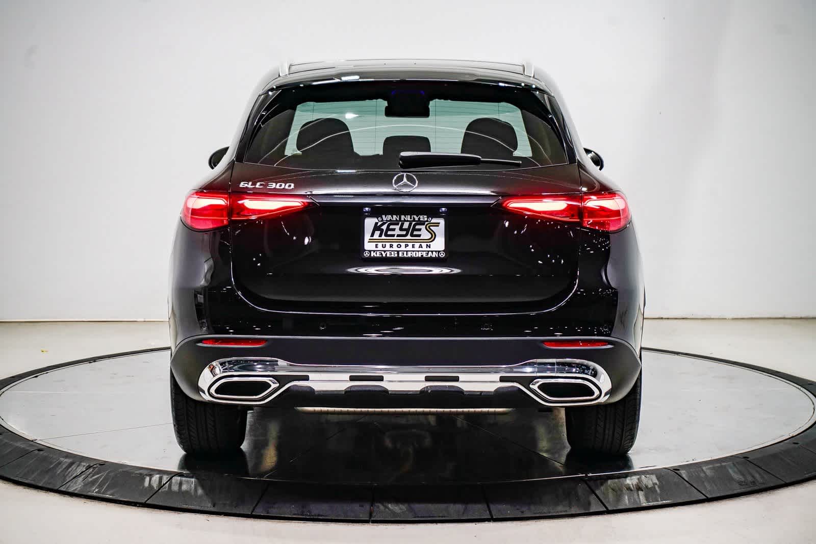 Thumbnail: 2025 Mercedes-Benz GLC - 3